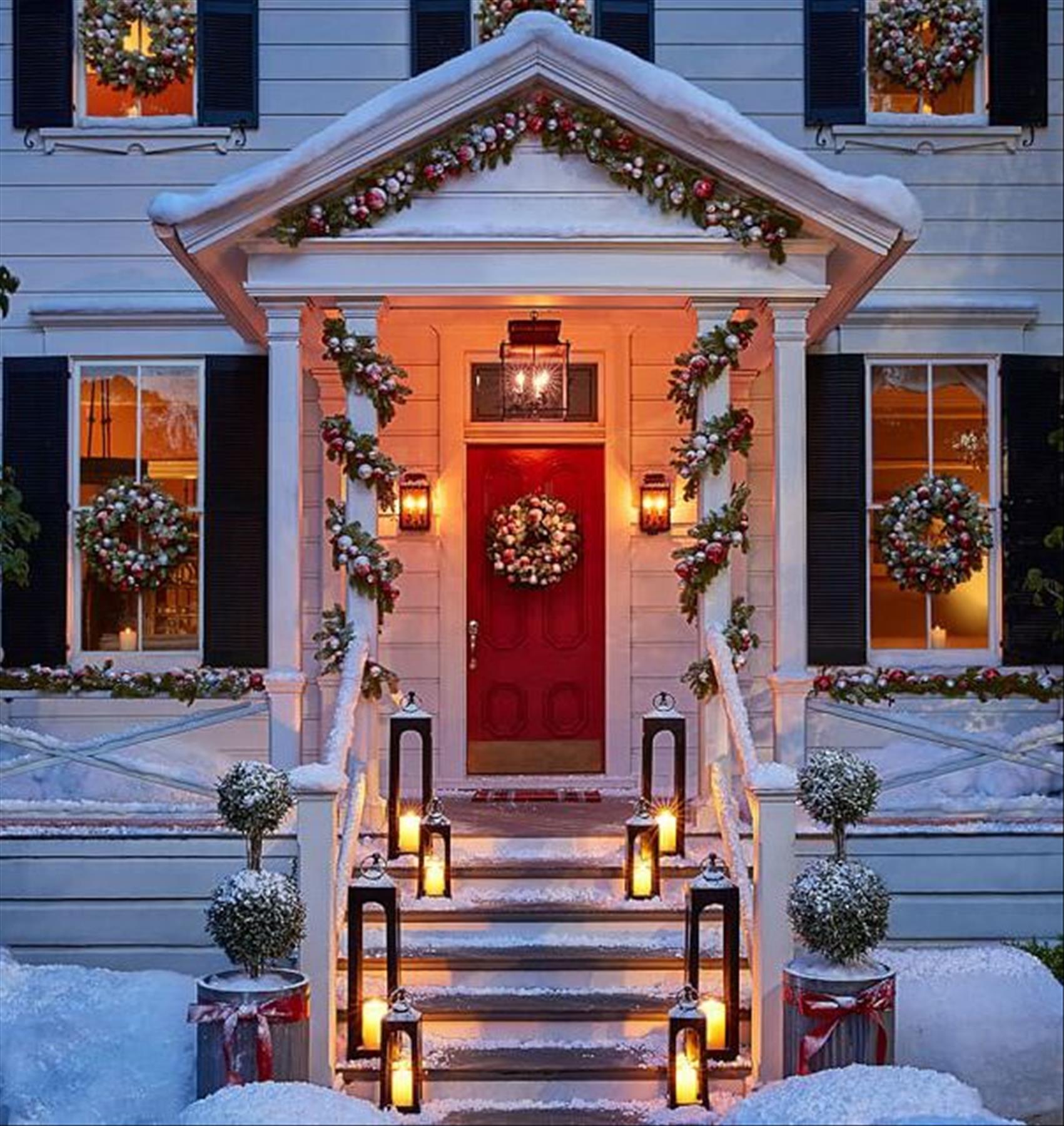 Best Christmas Porch Decorations for Christmas outdoor decor