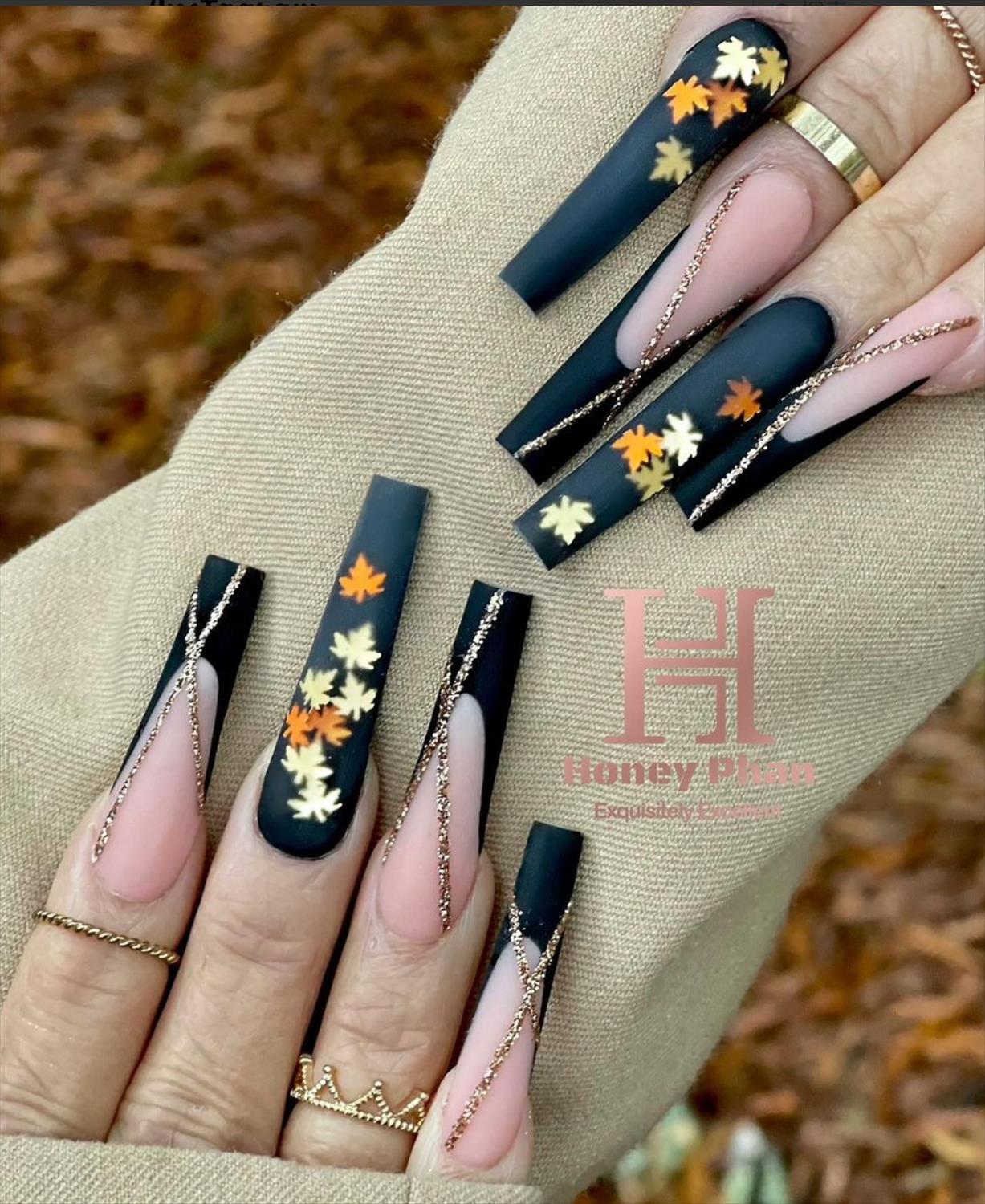 Stunning Acrylic Winter Coffin Nails Ideas for December nails art