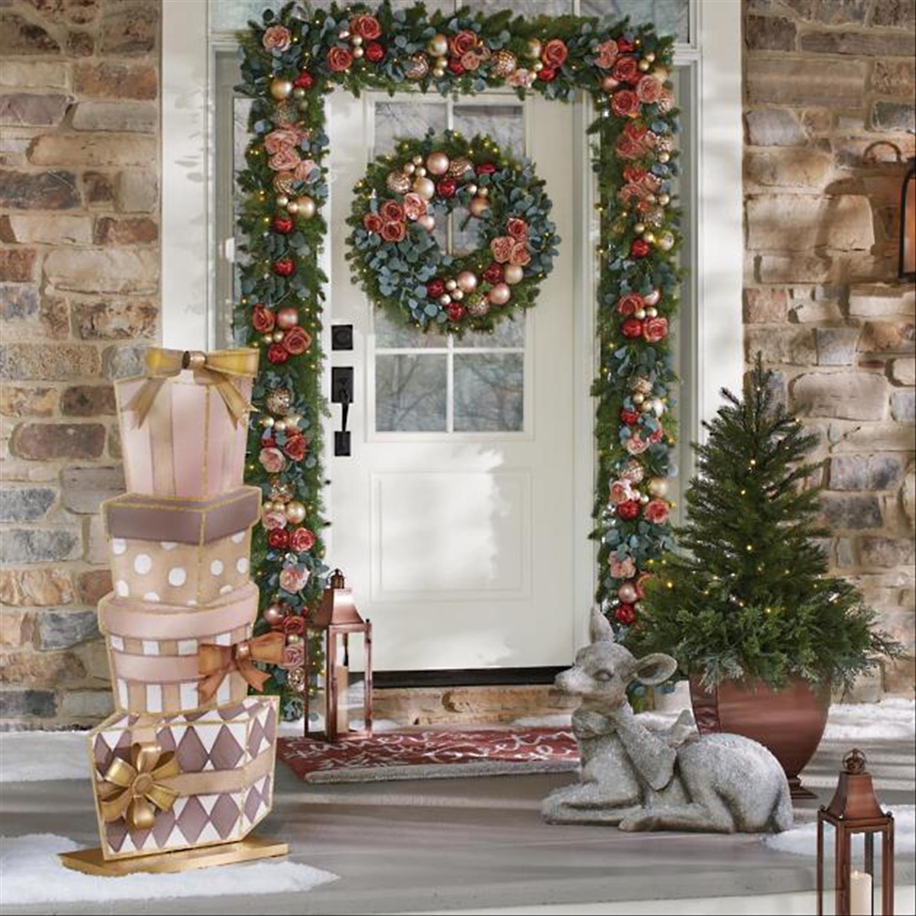 Best Christmas Porch Decorations for Christmas outdoor decor