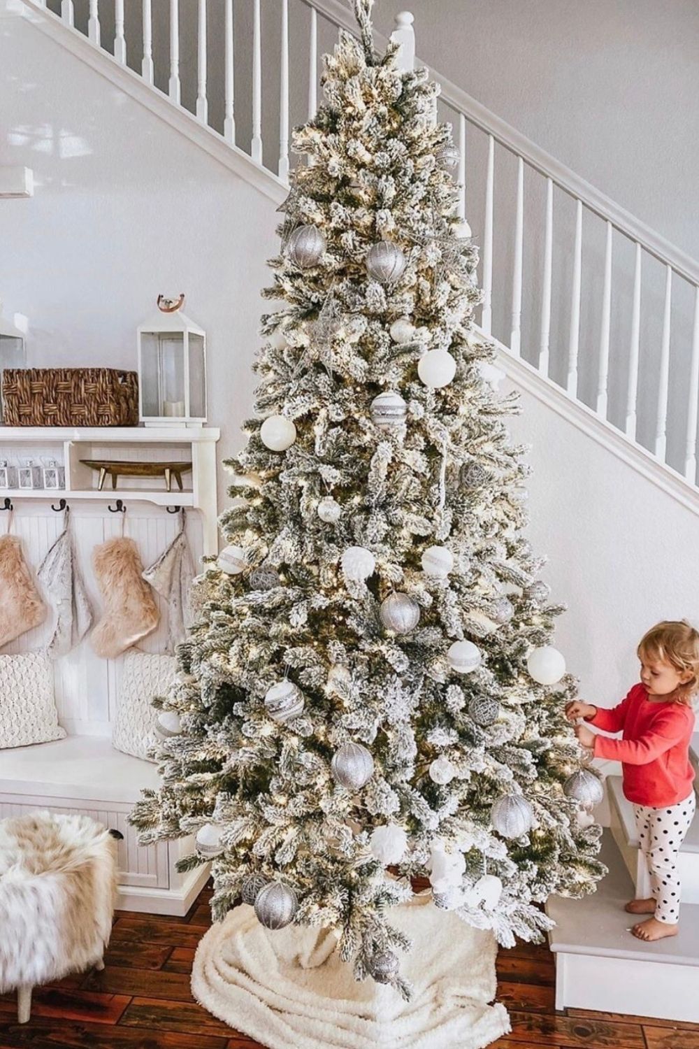 Farmhouse Christmas tree decoration  ideas for holiday