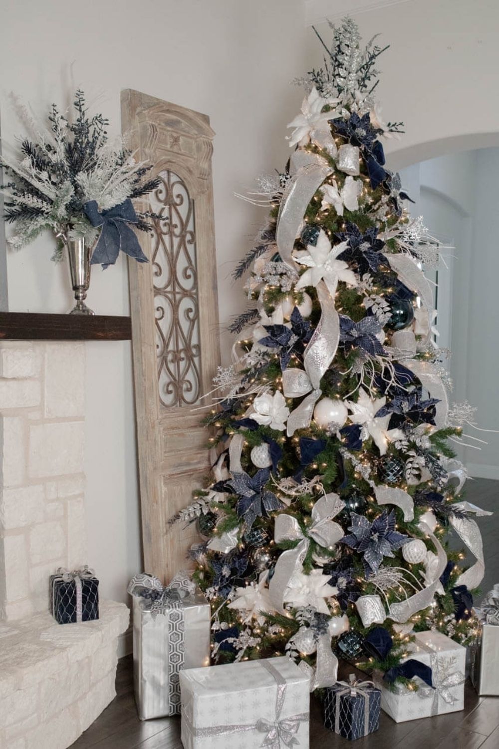 Christmas Aesthetic | 56 Rustic Christmas tree ideas 2021