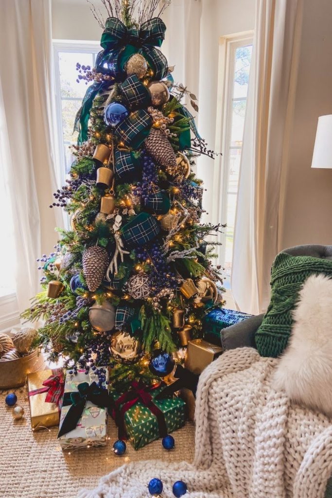 Christmas Aesthetic 56 Rustic Christmas tree ideas 2021