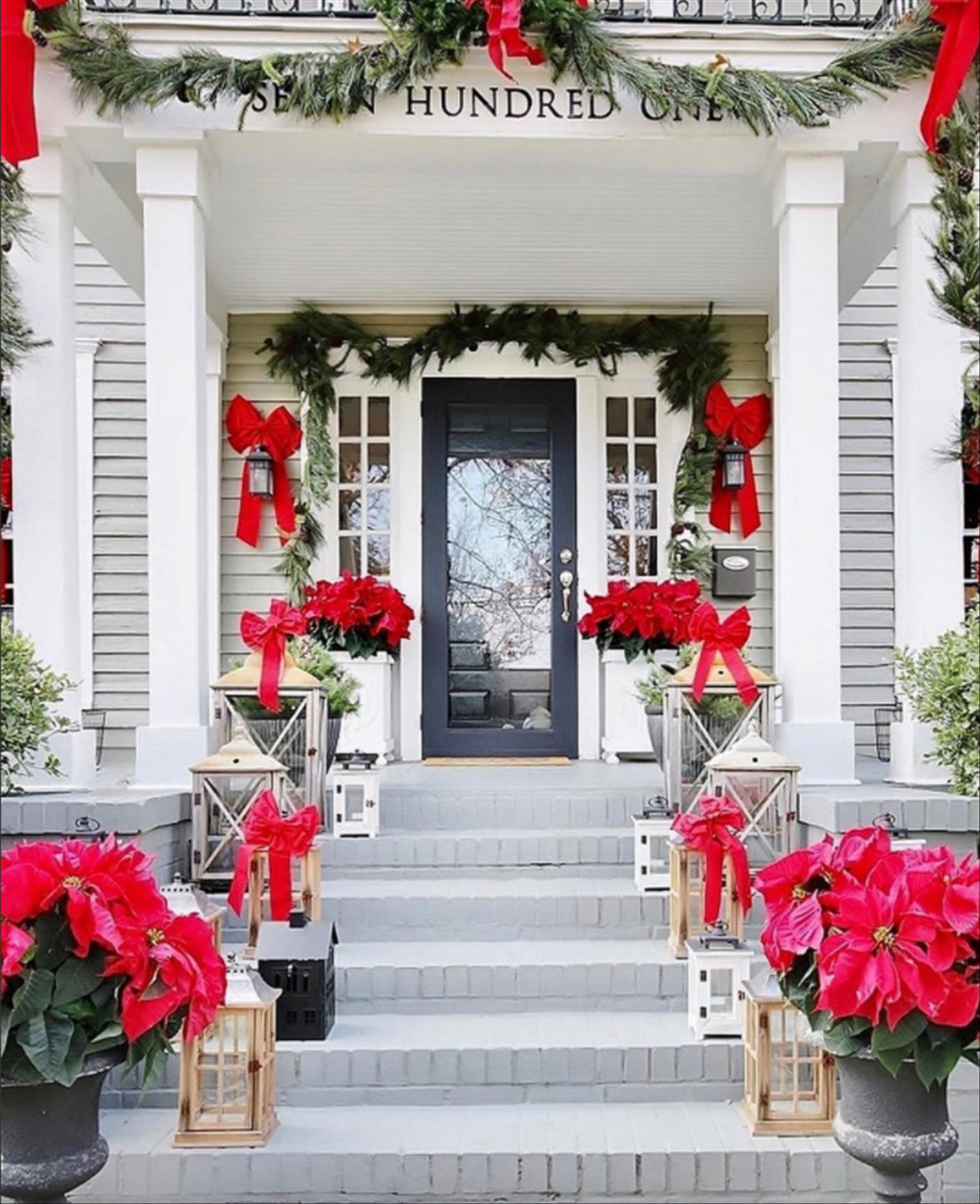 Best Christmas Porch Decorations for Christmas outdoor decor