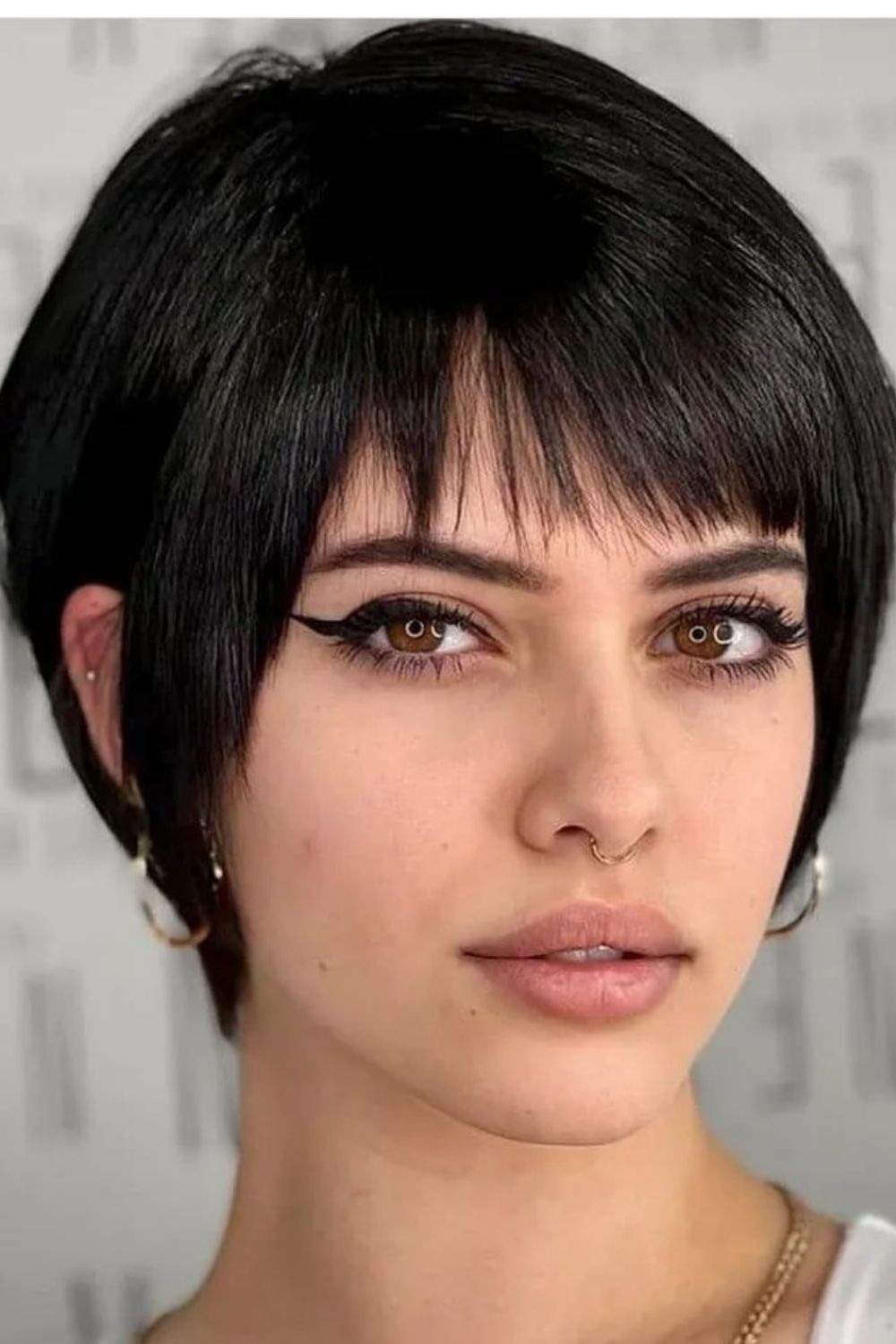 Best short pixie cut and short hairstyle for cool women