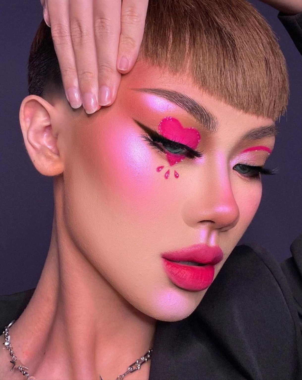Quick & Easy Holiday Makeup: Joleen Diaz Style