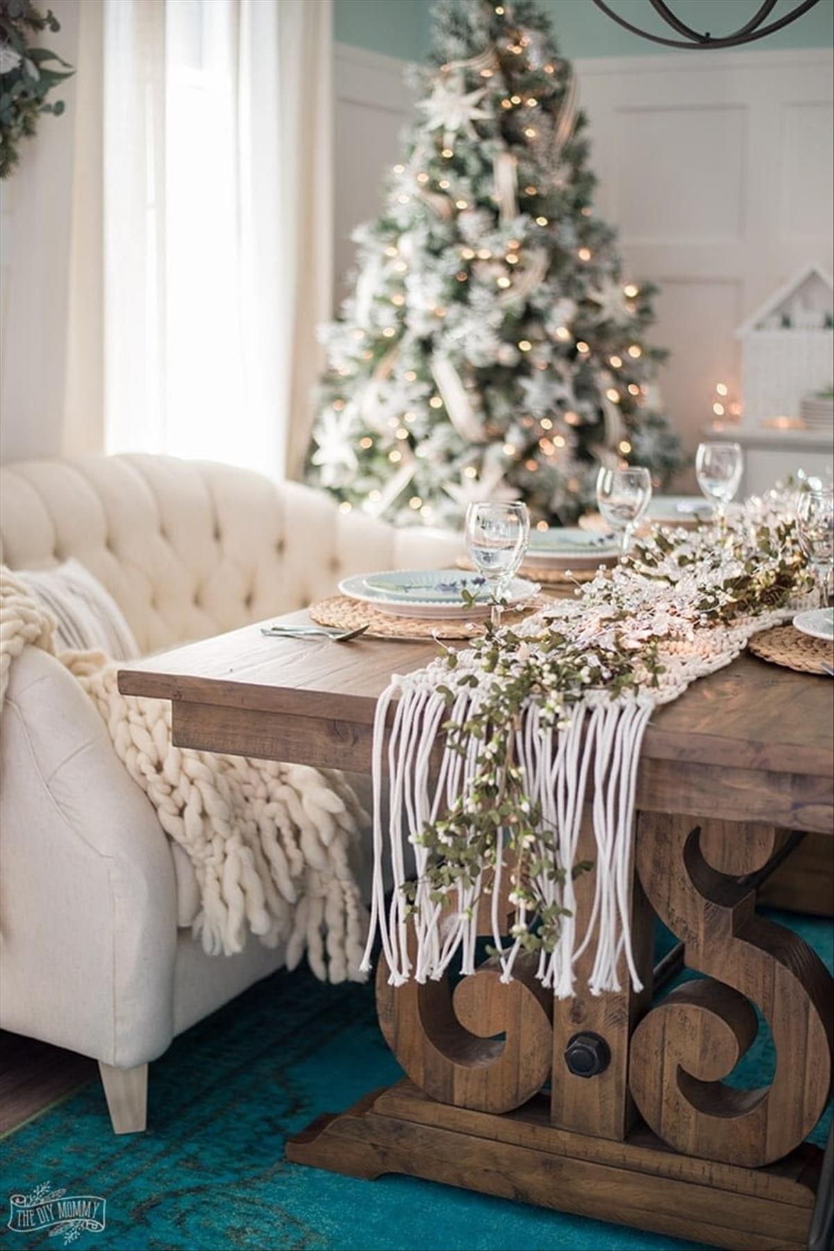 Merry Christmas Table Setting Ideas for Holiday Cheer