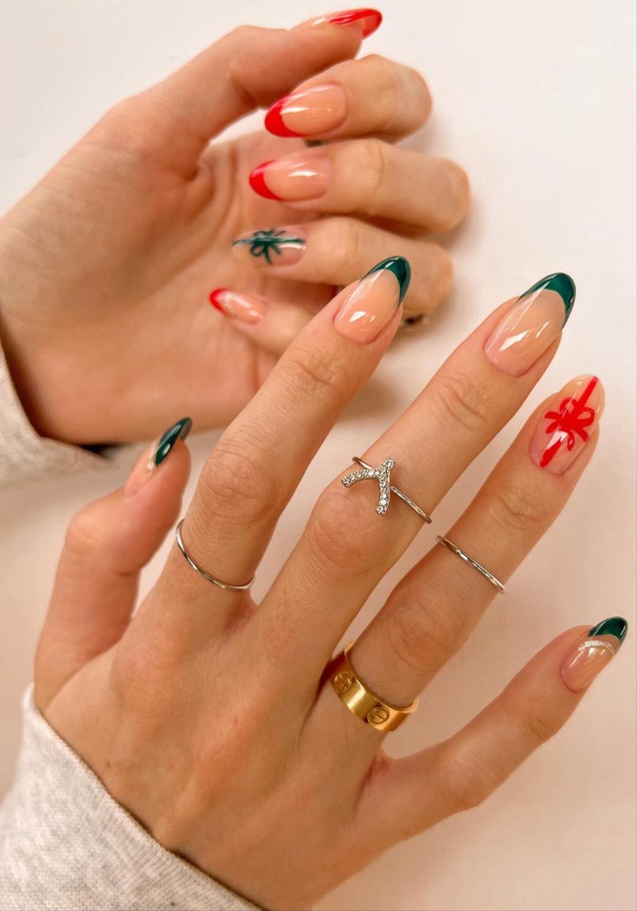 Best Christmas nail design for Winter Holiday 2021