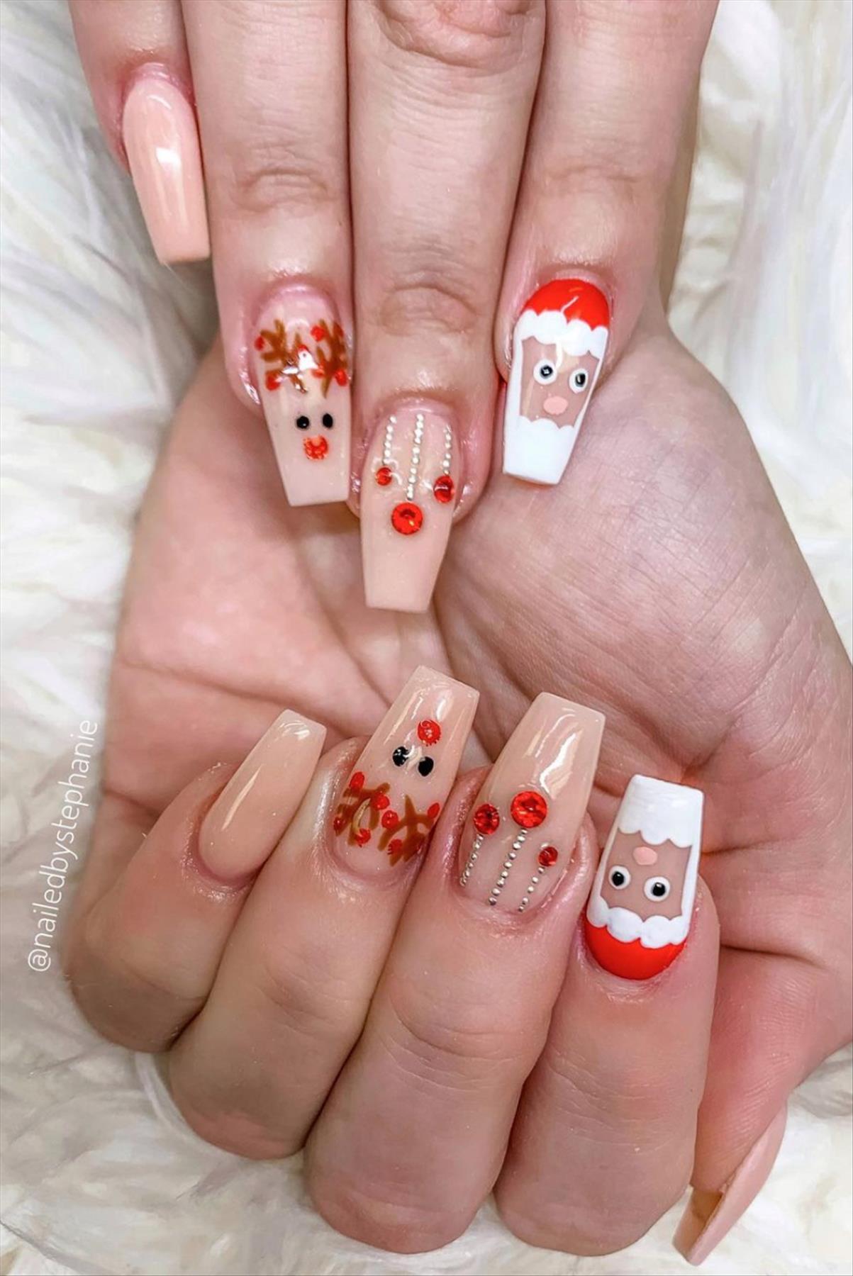 Best Christmas nail design for Winter Holiday 2021