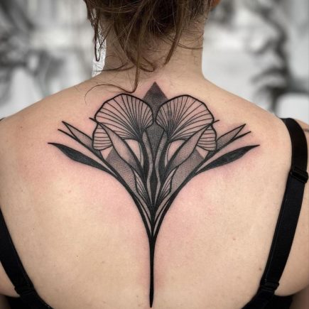 Pretty back tattoos for women inspirations