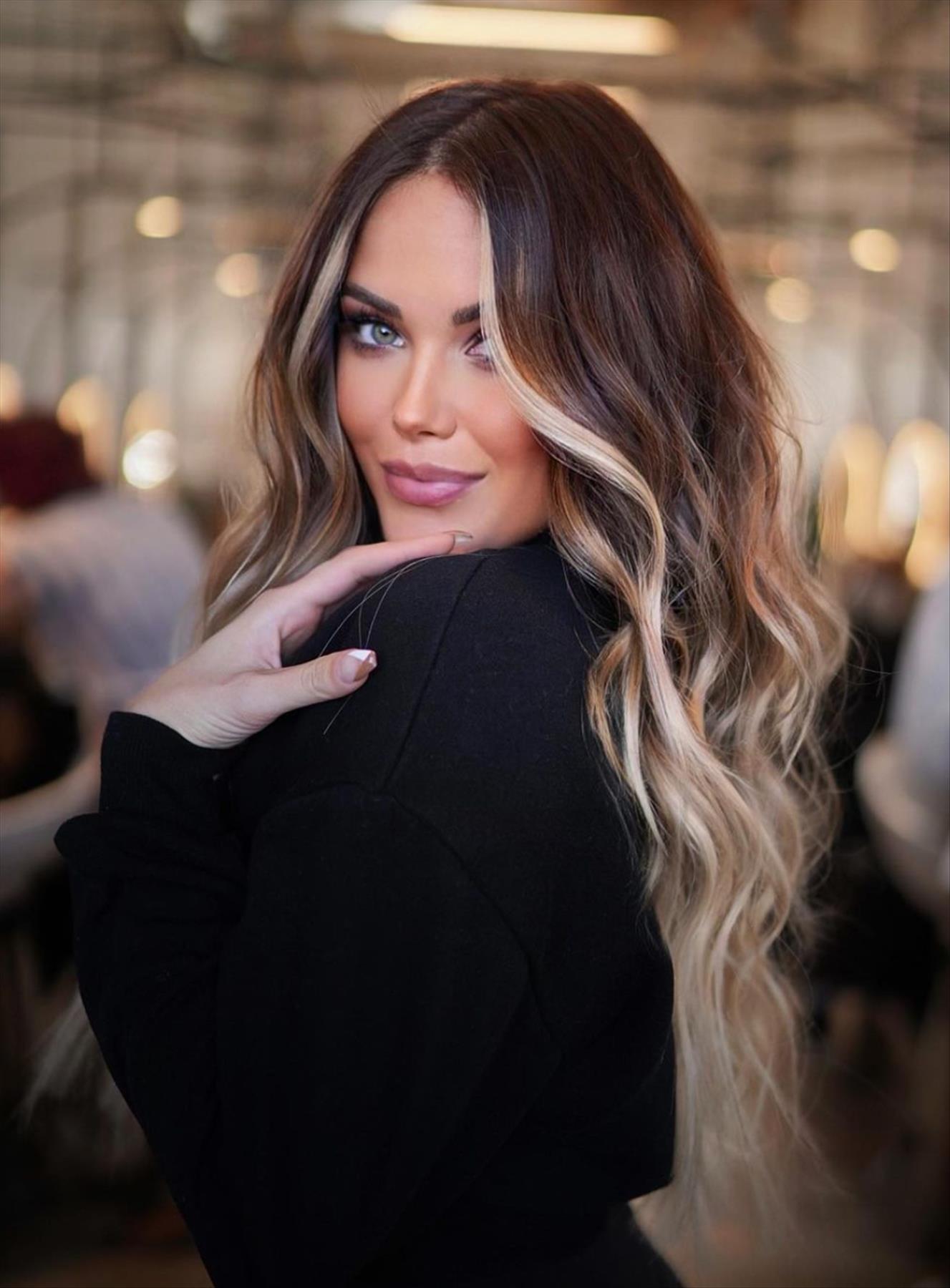 Two-Tone Hair Color Ideas New Hair Color Trends 2022