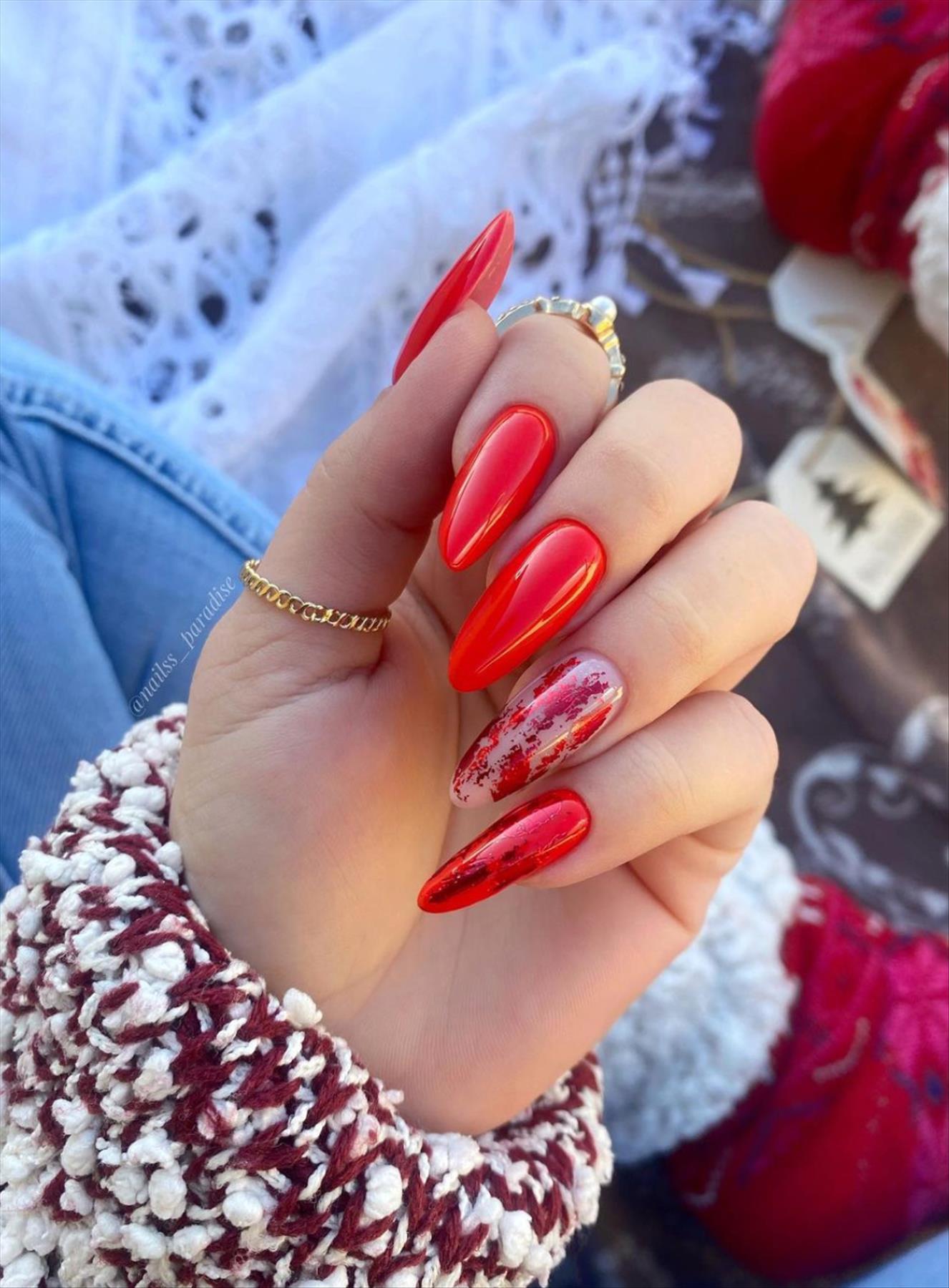 Best Christmas nail design for Winter Holiday 2021