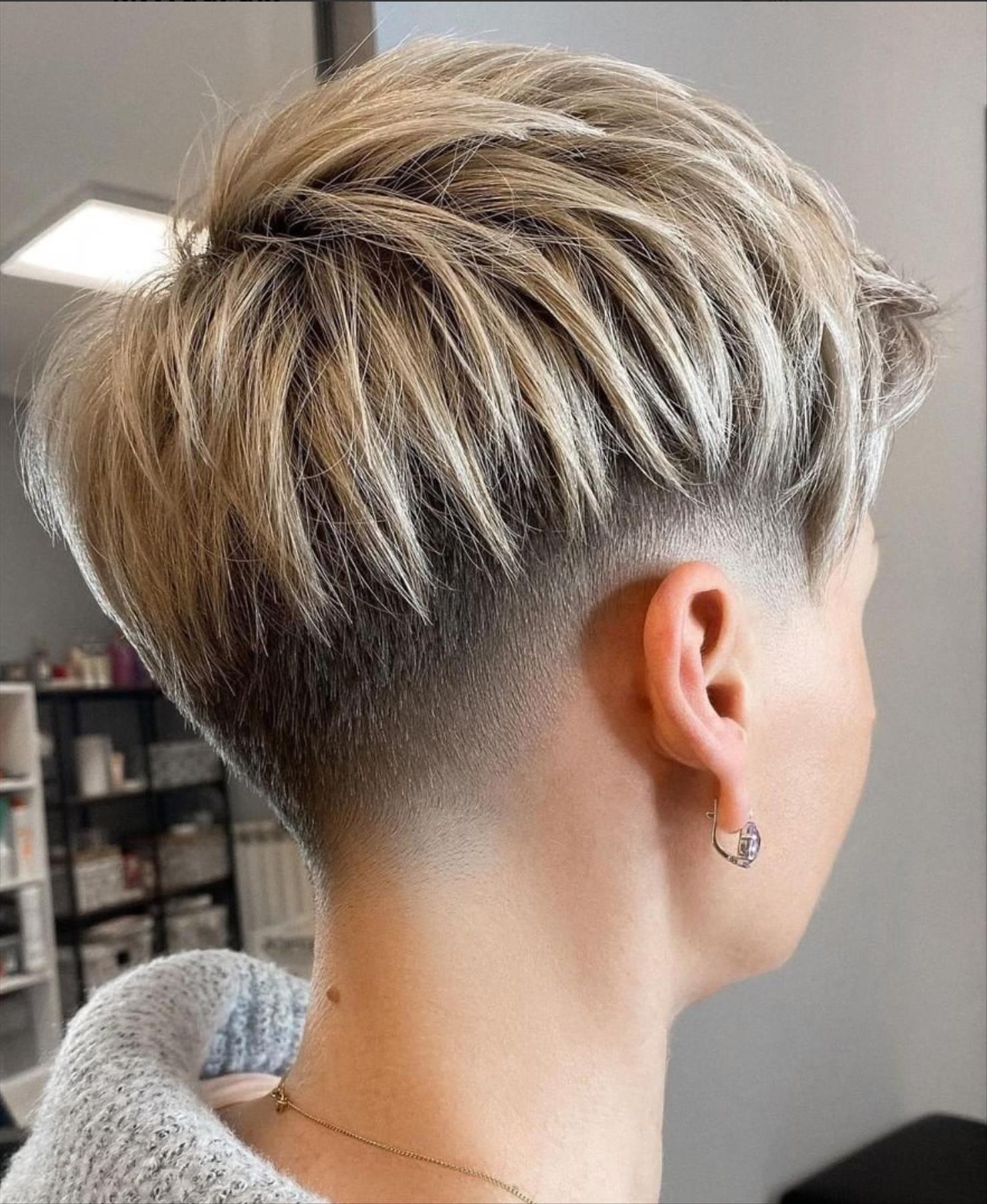 Top short pixie haircut for thick hair 2021 to be cool