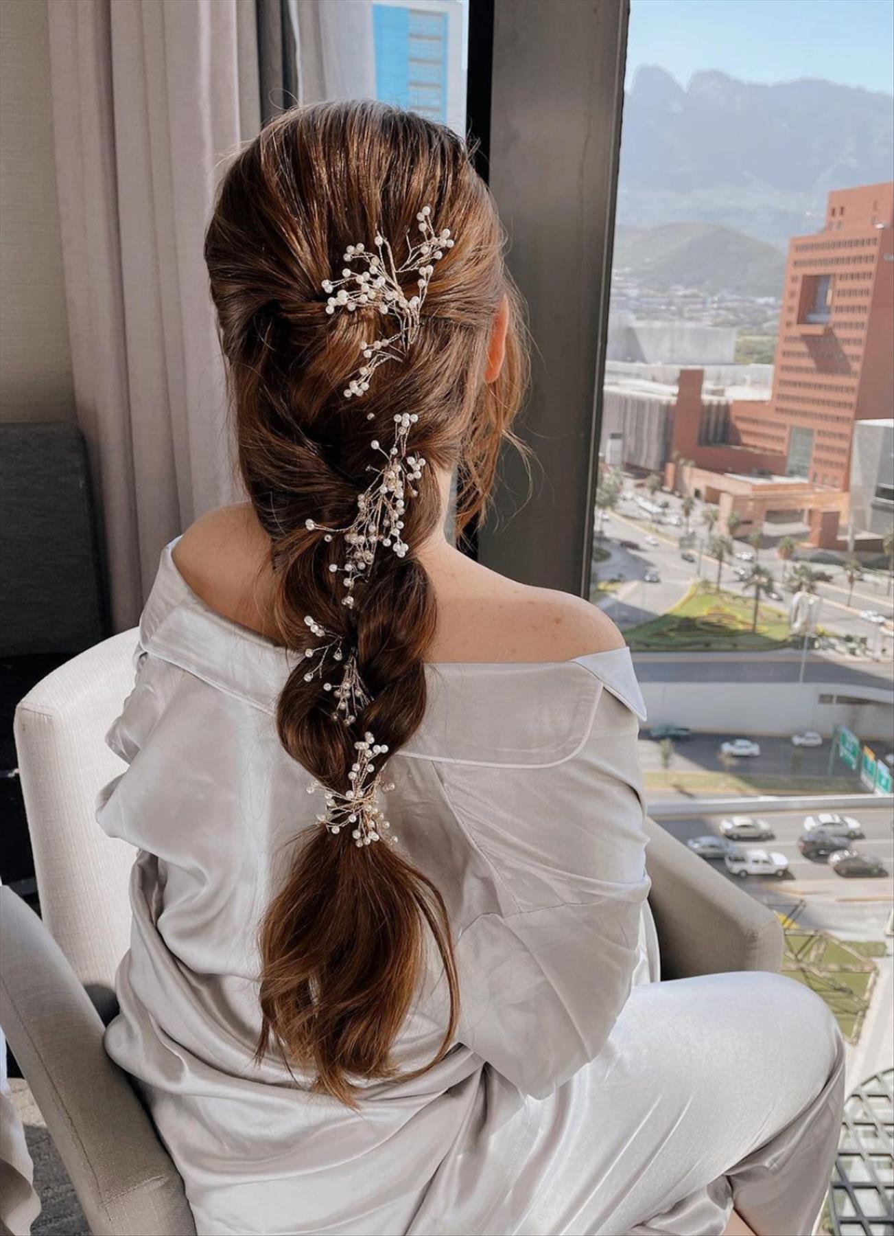 Stunning Prom Updos for Long Hair in 2022 to Steal the Show