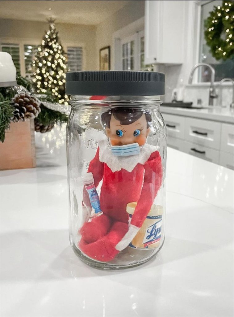 30 Funny Elf on the shelf ideas for Christmas decoration 2021