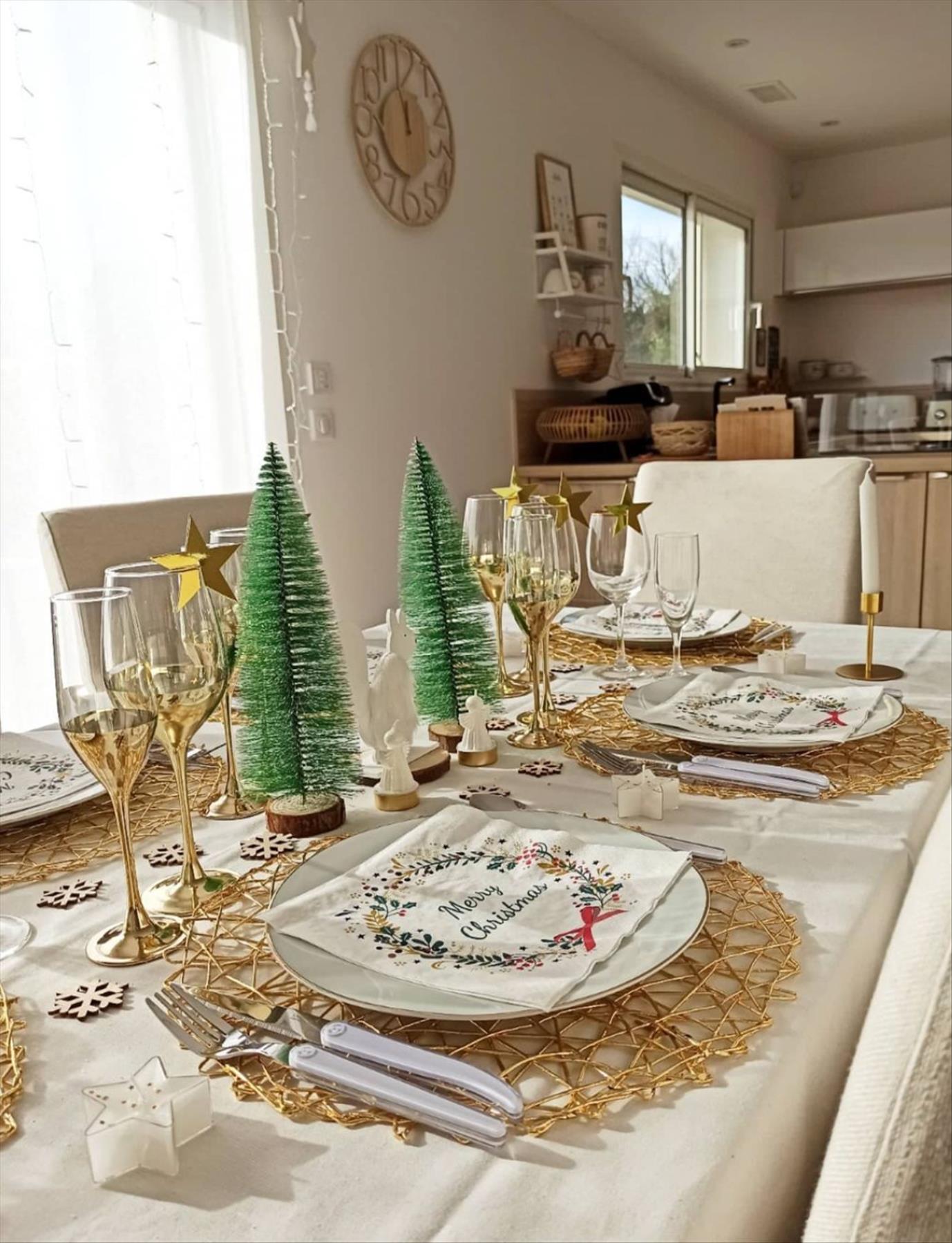 Merry Christmas Table Setting Ideas for Holiday Cheer