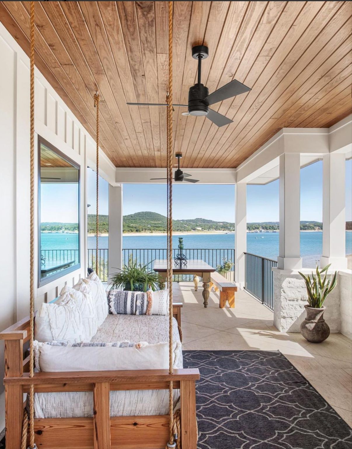 25 Creative Hanging Bed Design Ideas for Romantic Space