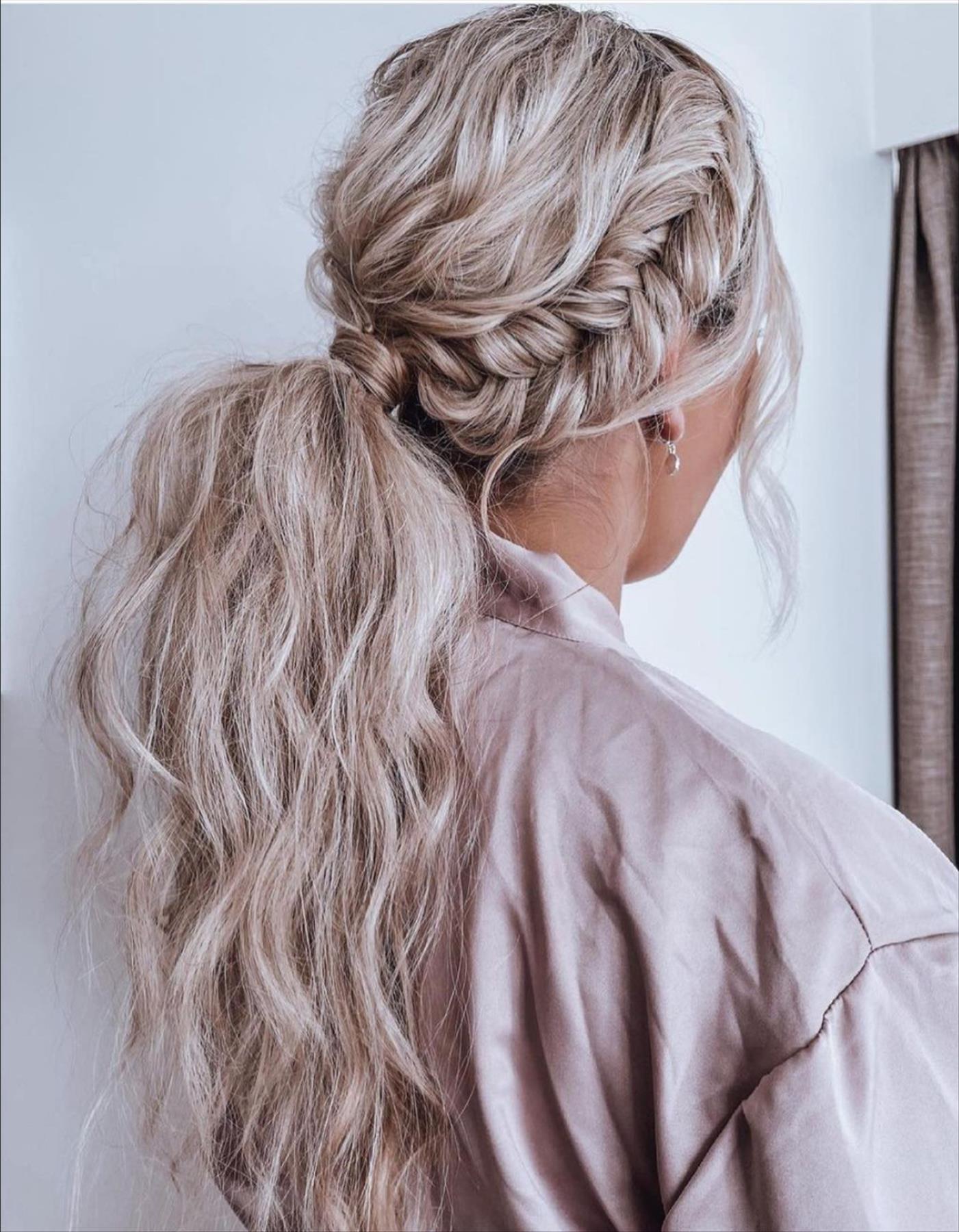 Stunning Prom Updos for Long Hair in 2022 to Steal the Show