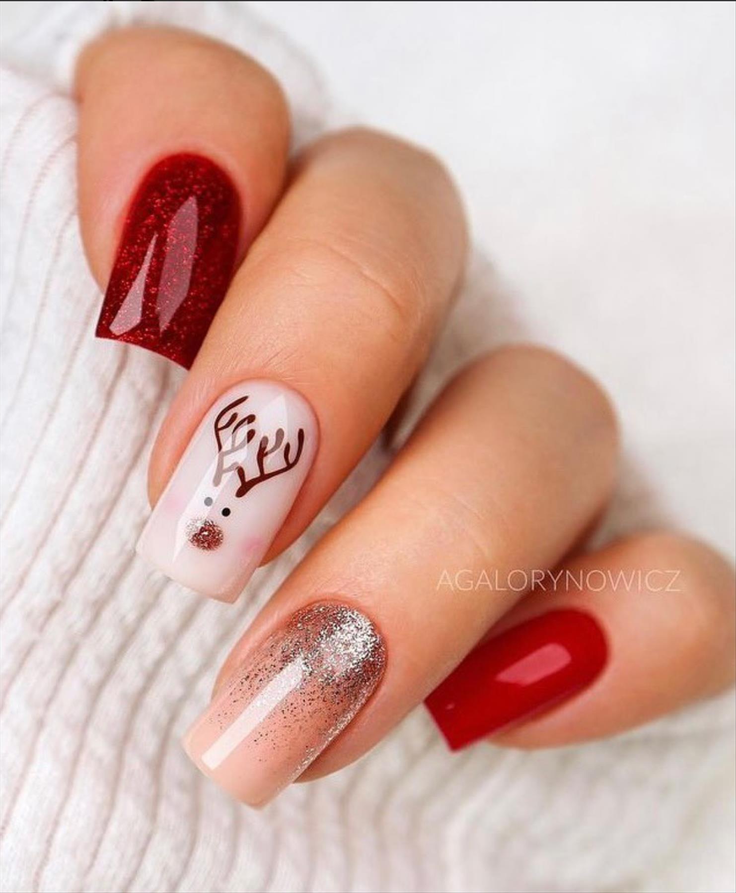 Best Christmas nail design for Winter Holiday 2021