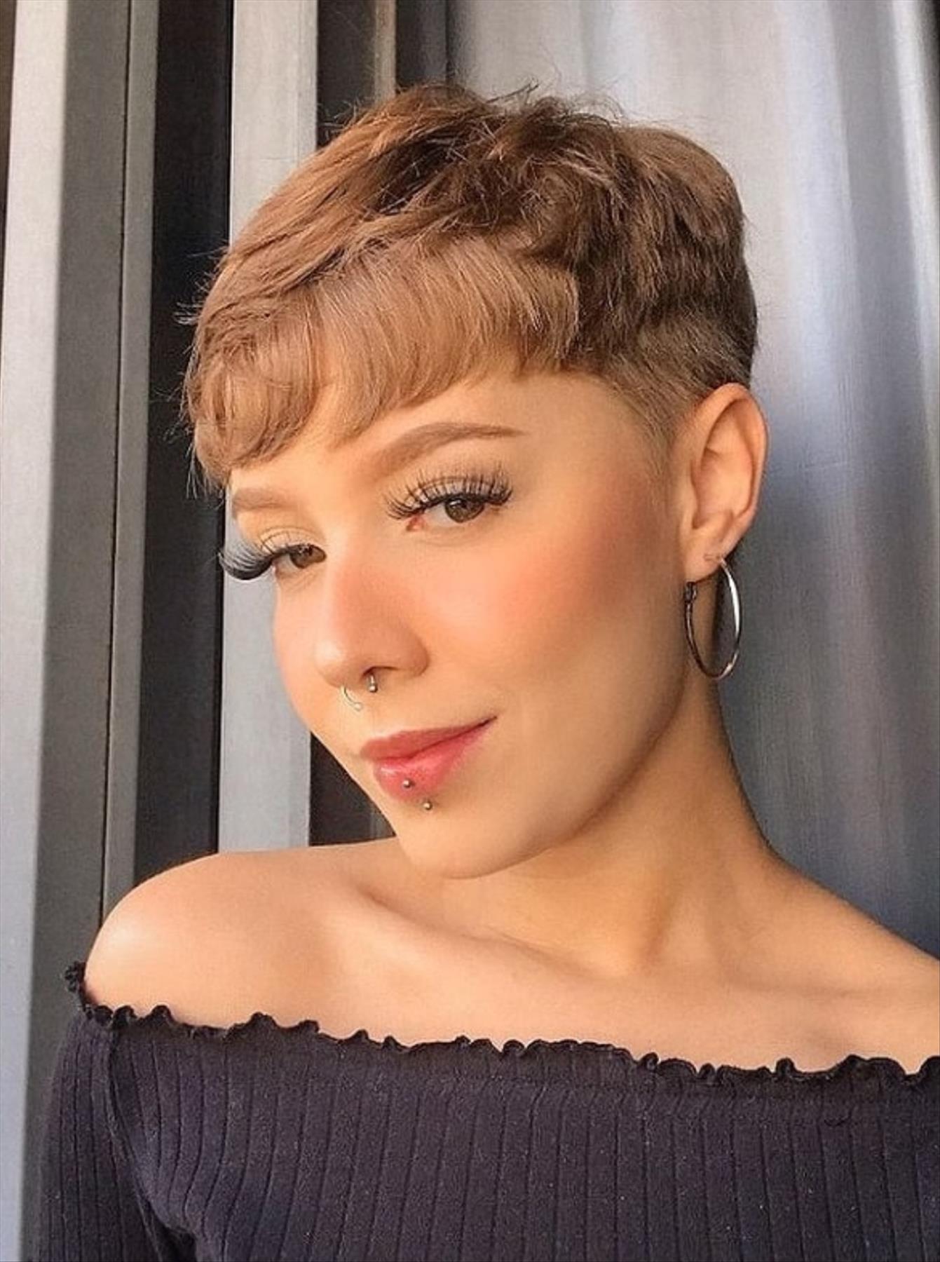 Top short pixie haircut for thick hair 2021 to be cool