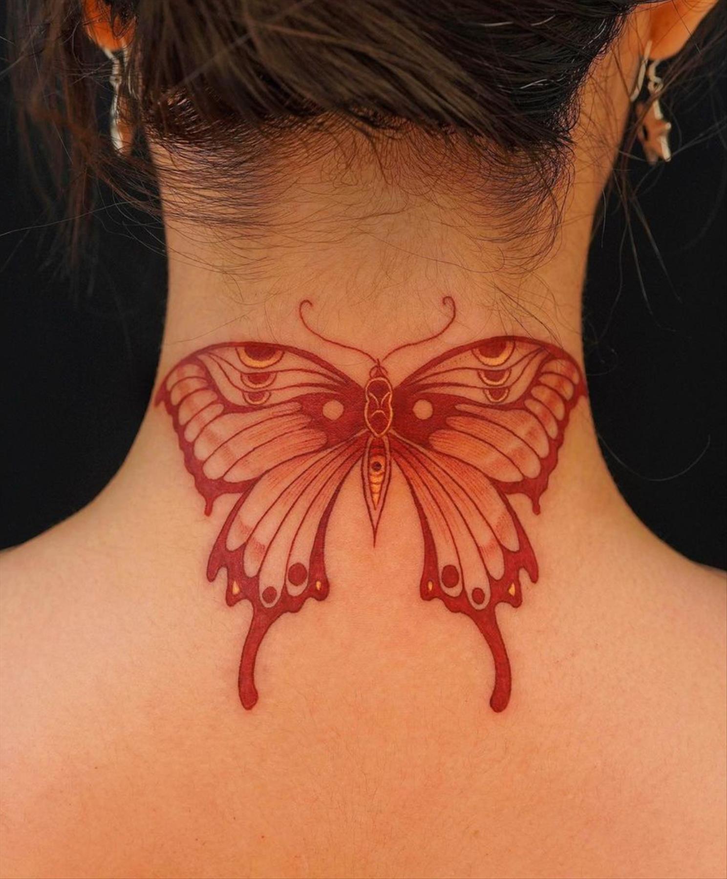  Pretty back tattoos for women inspirations 