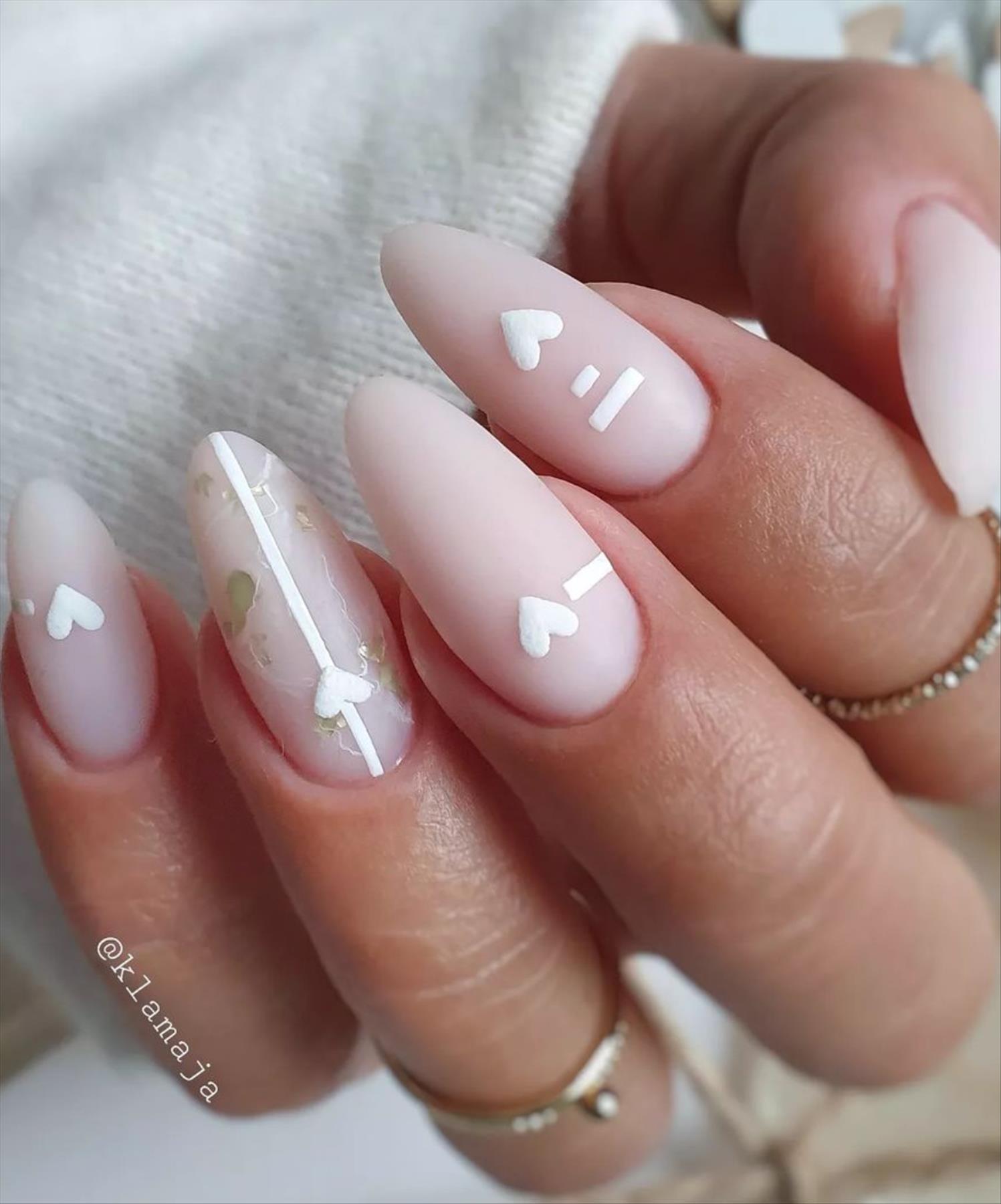 Romantic Heart Nail Art Perfect For Valentine's Manicures 2022