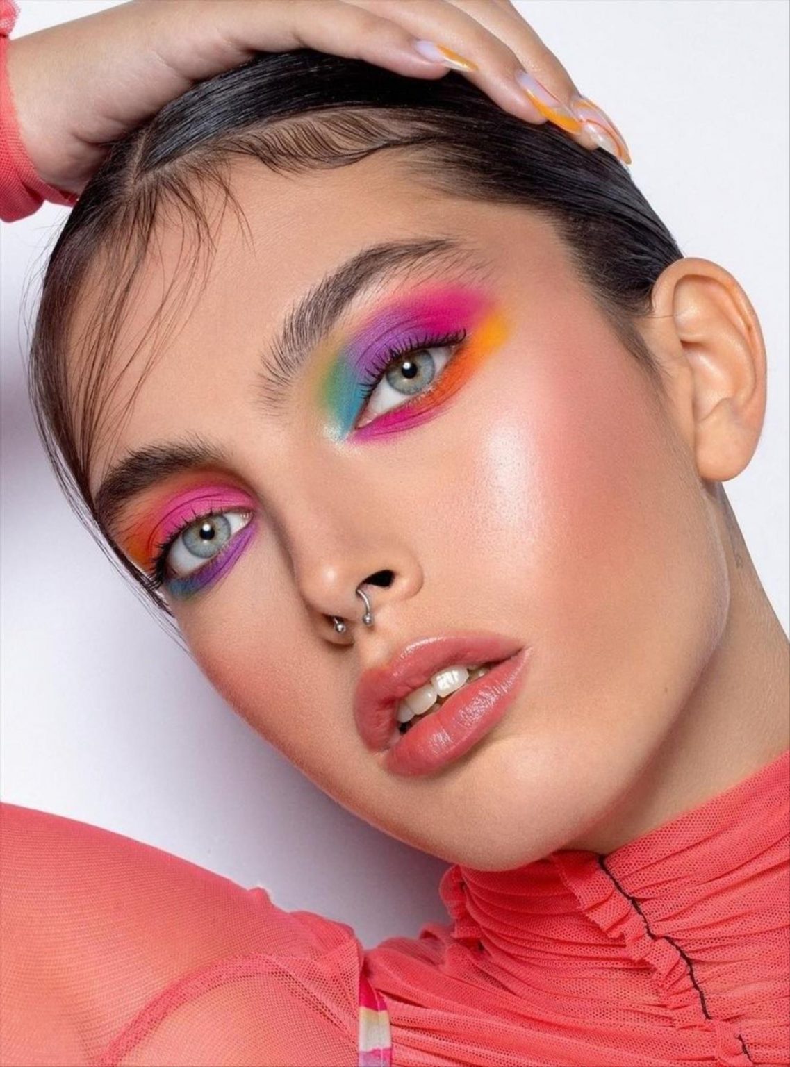 27 Best Pink Eyeshadow Makeup Looks for 2022 Fashion Trends