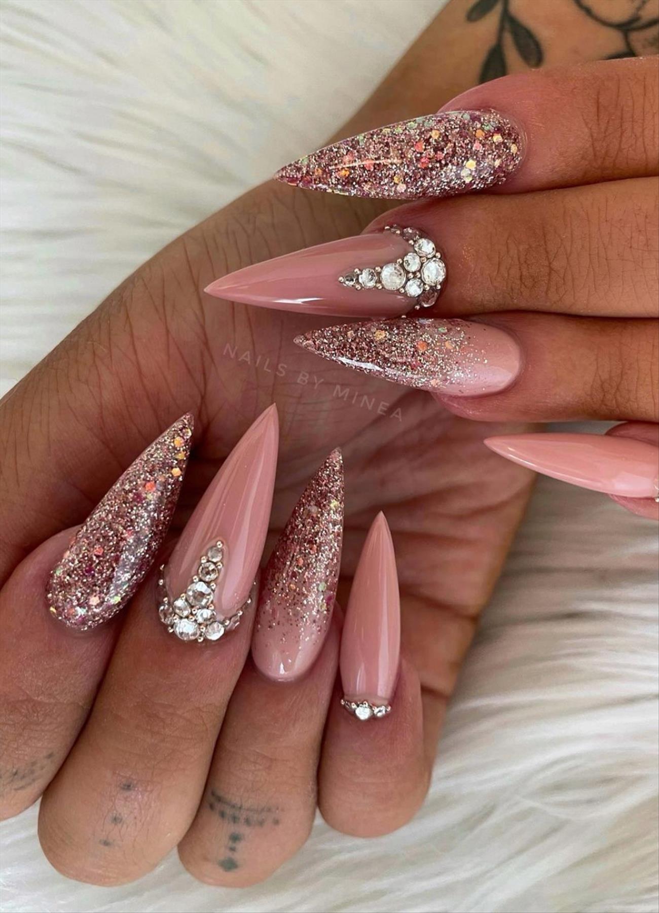 Best glitter ombre nails design ideas that are trending