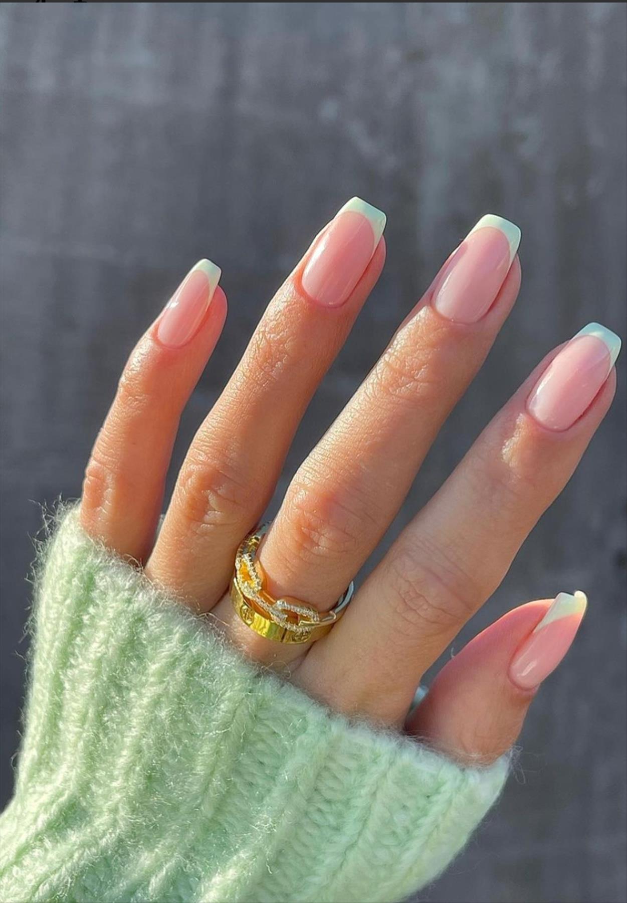 Best Short French tip coffin nails for Spring nails 2022 trends