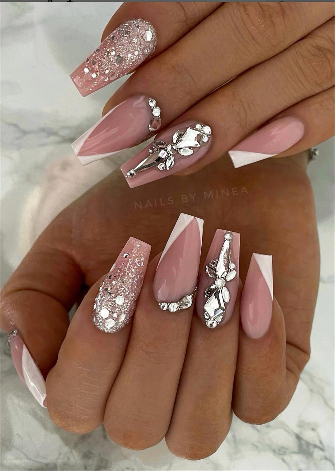 Best glitter ombre nails design ideas that are trending