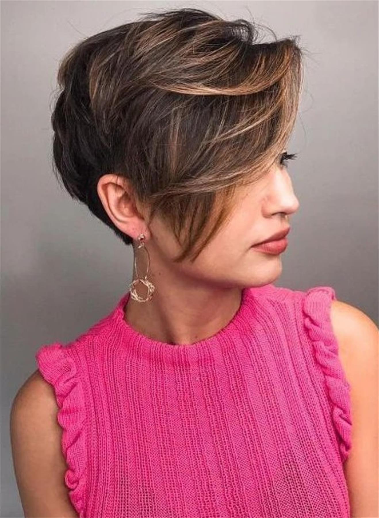 Cool short pixie hairstyles for women 2022 