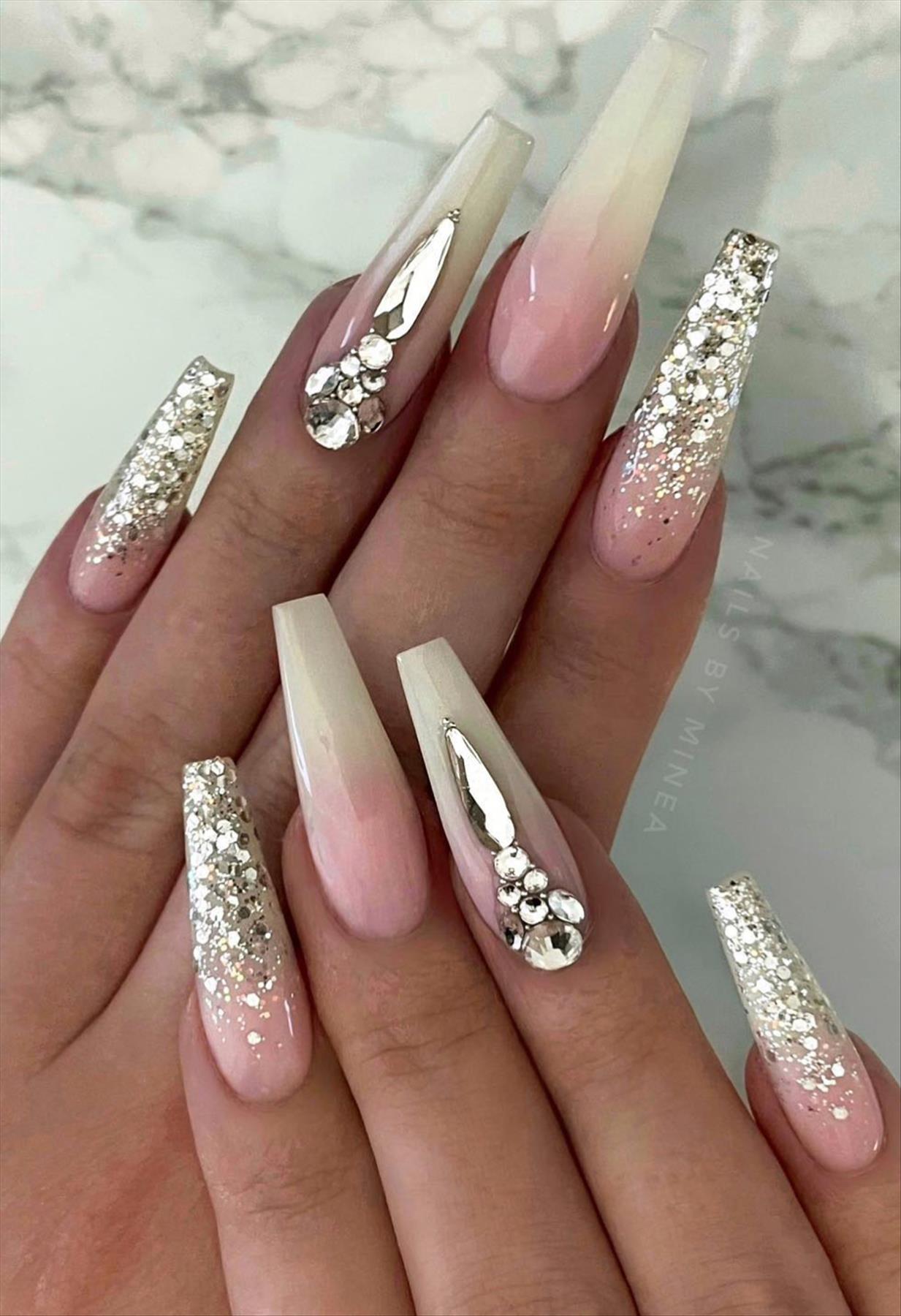 Best glitter ombre nails design ideas that are trending