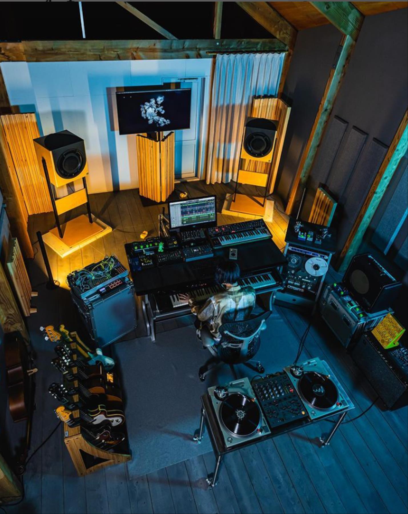 Cool Home Music Studio Decoration Ideas & Inspiration