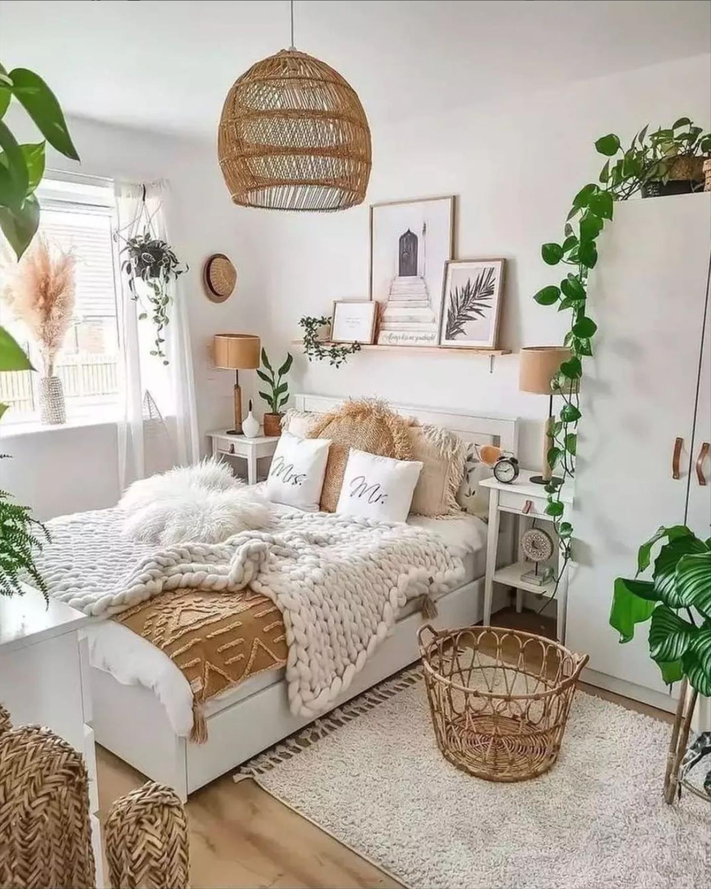 Bohemian Bedroom Decoration Ideas for Cozy sleeping Space