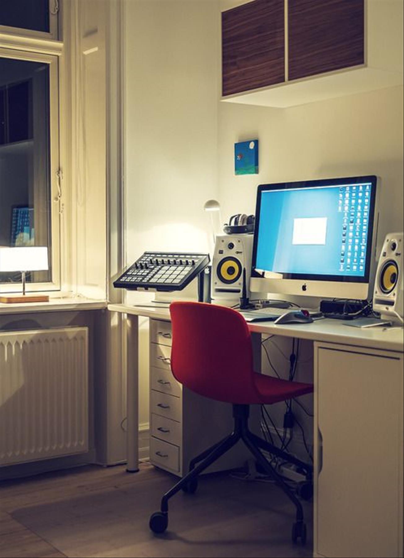 Cool Home Music Studio Decoration Ideas & Inspiration