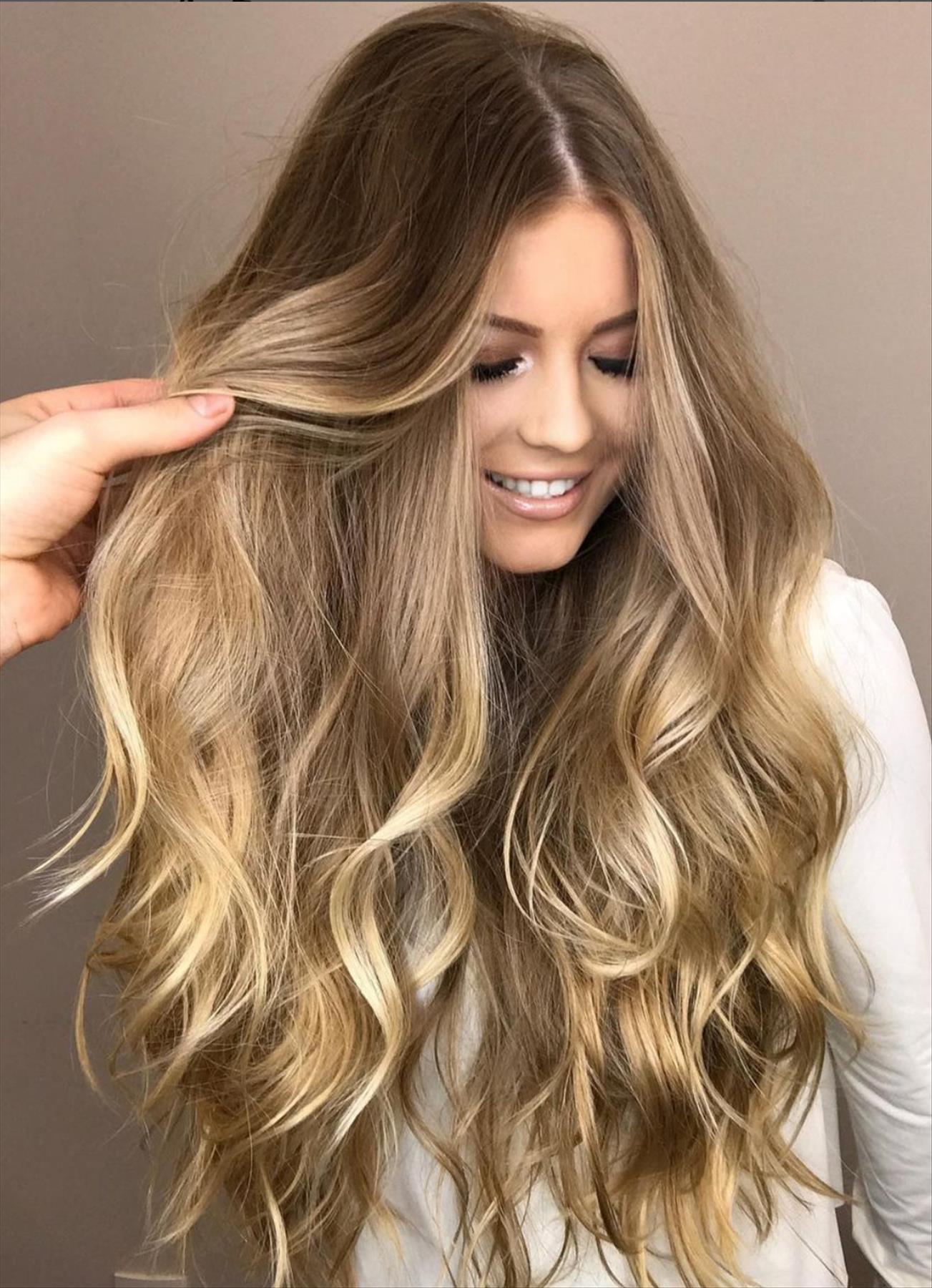 Trendy Blonde Hair Color Ideas to Be Hot