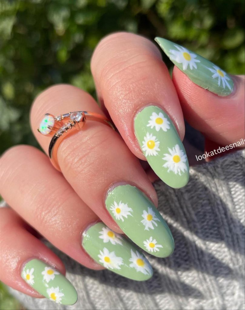 32 Trending Spring nails with floral nail designs ideas - Mycozylive.com