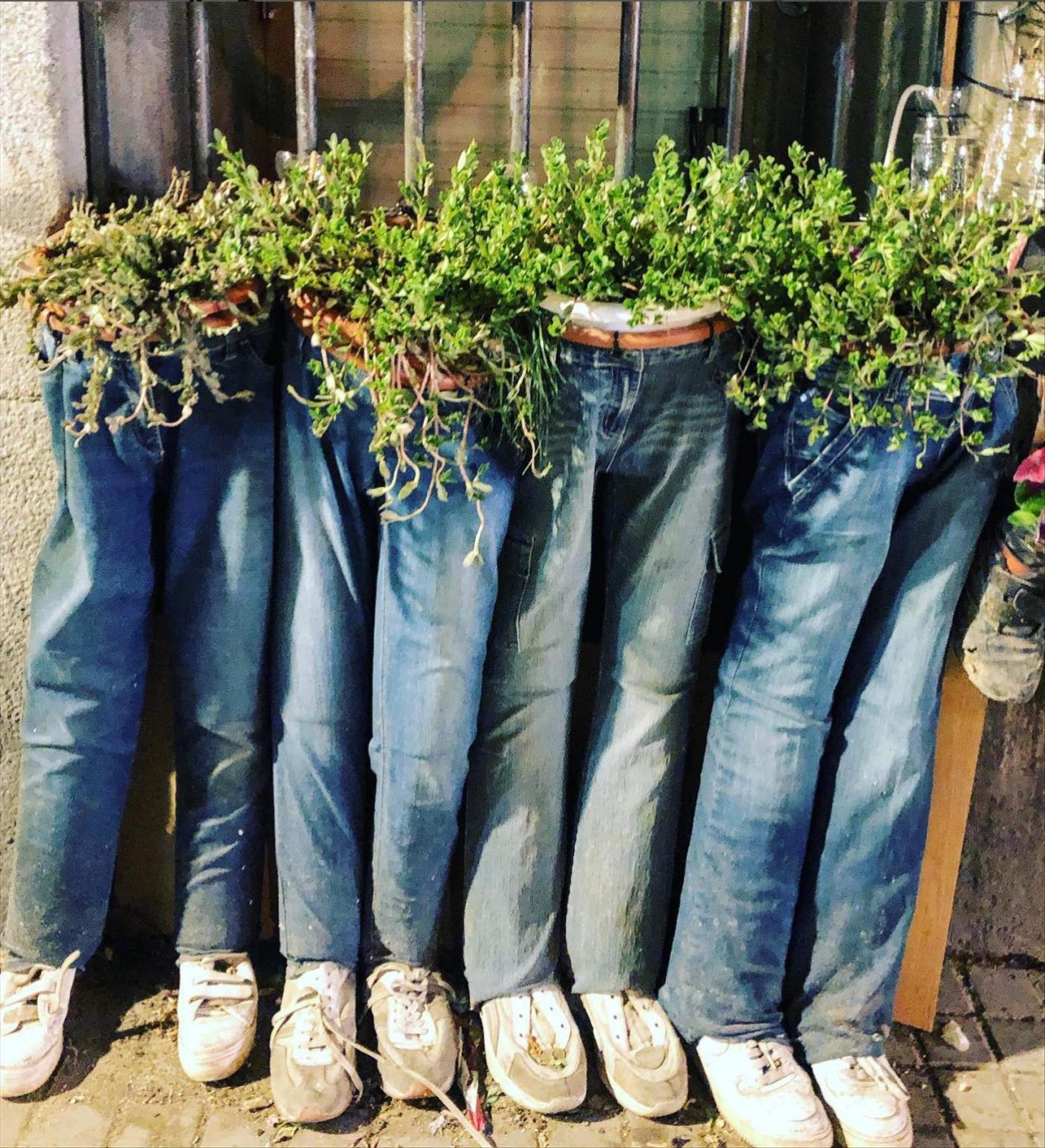 30 DIY plants in shoes: Recycled Footwear makes a Great Garden Planter