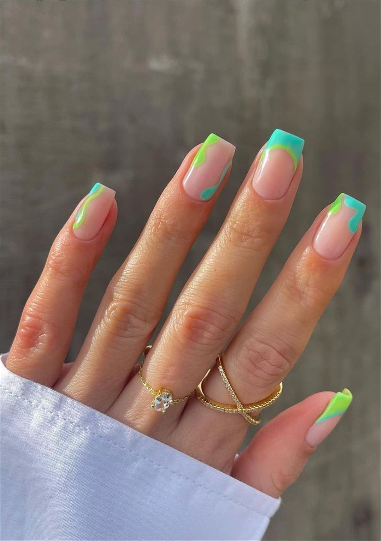  Trendy Summer Nail Designs with Short Square Nails 2022