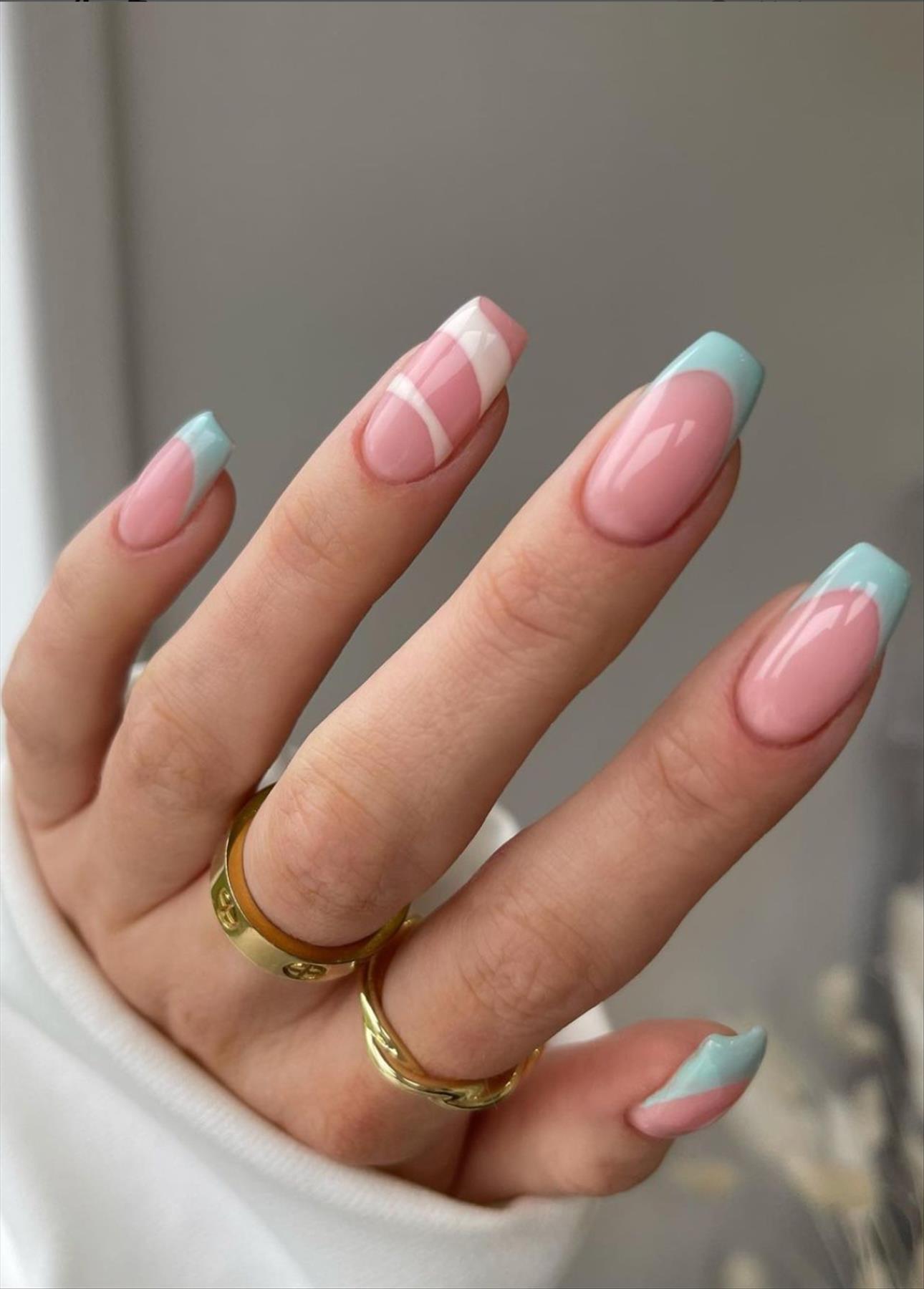  Trendy Summer Nail Designs with Short Square Nails 2022