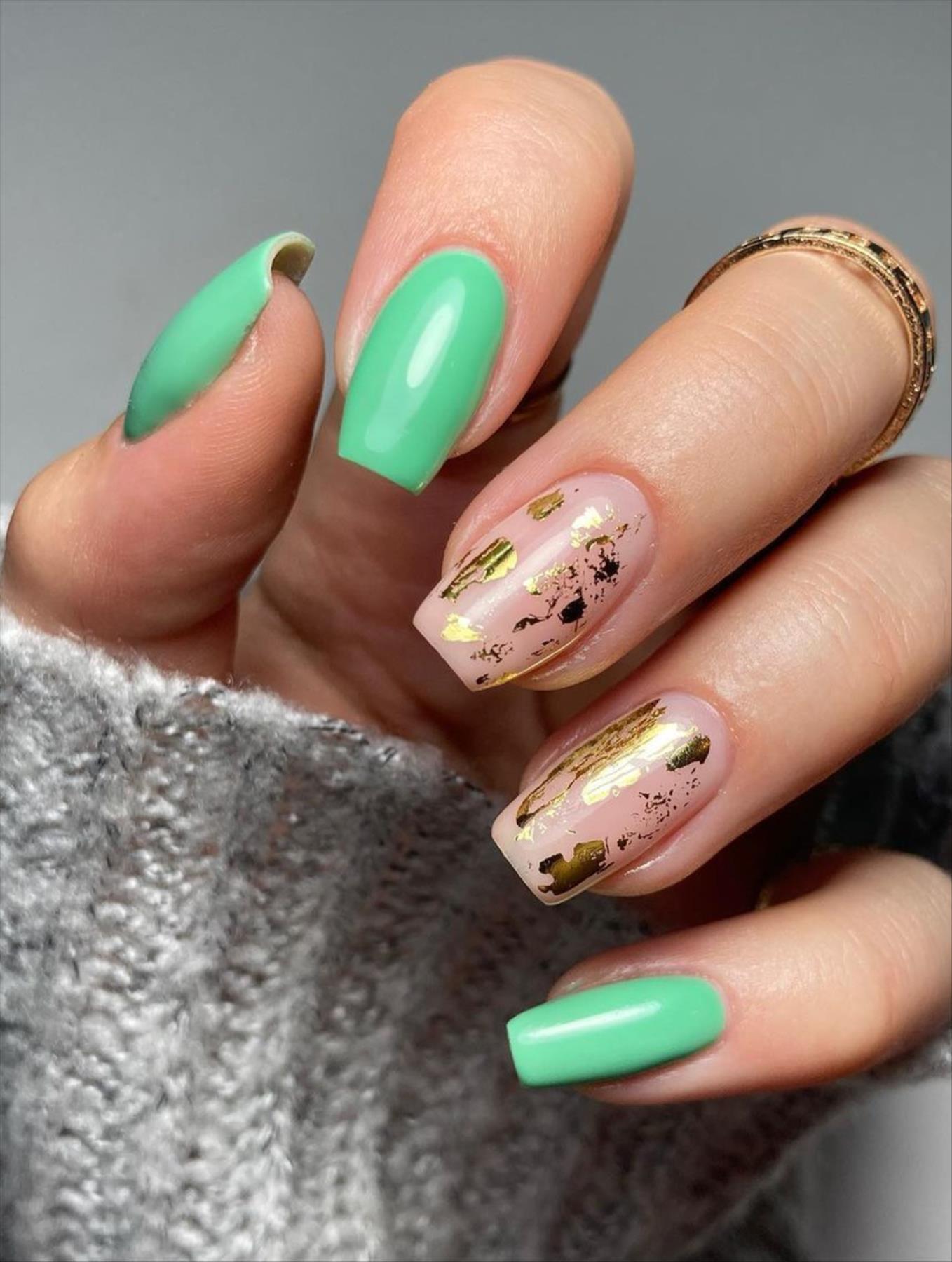  Trendy Summer Nail Designs with Short Square Nails 2022