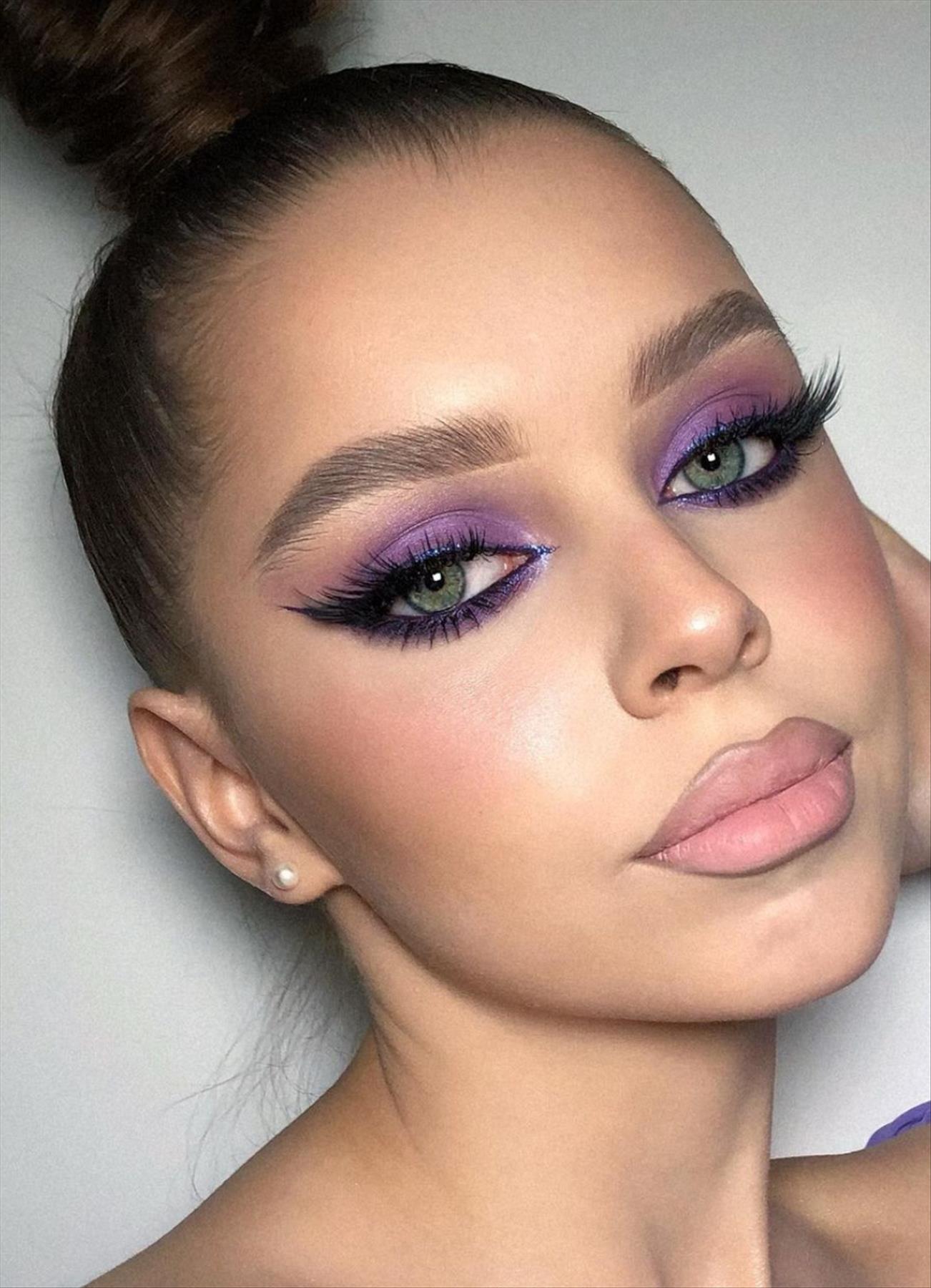 Pastel Easter Makeup Looks We Love 2022