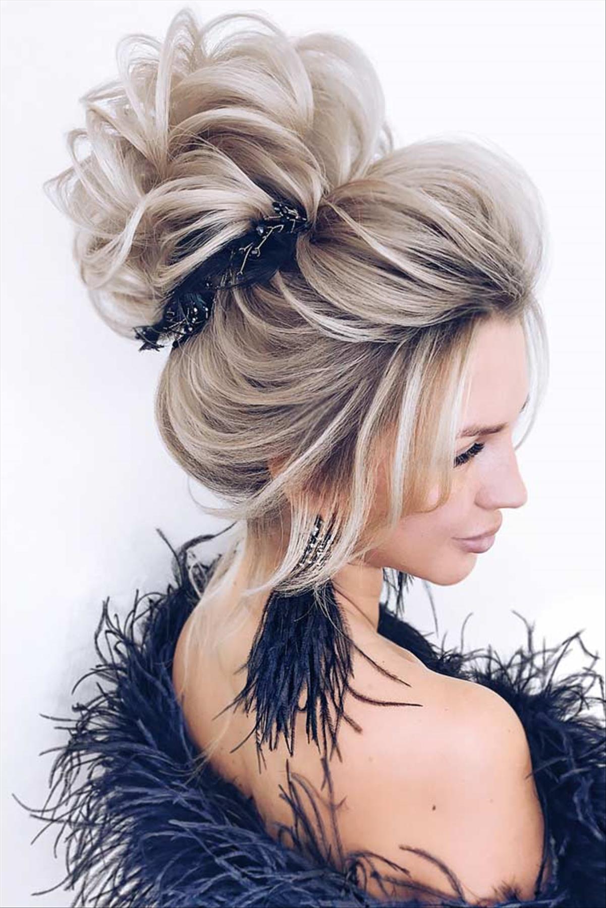  Elegant prom updos hairstyle 2022 to refresh your look