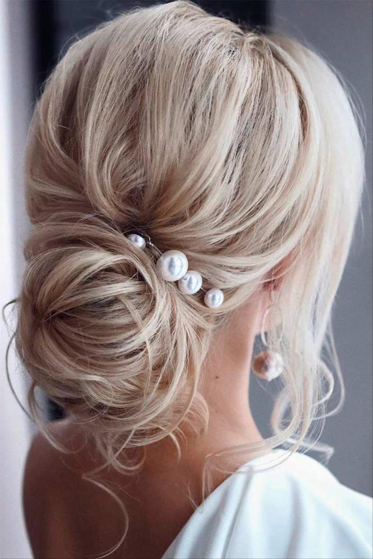  Elegant prom updos hairstyle 2022 to refresh your look