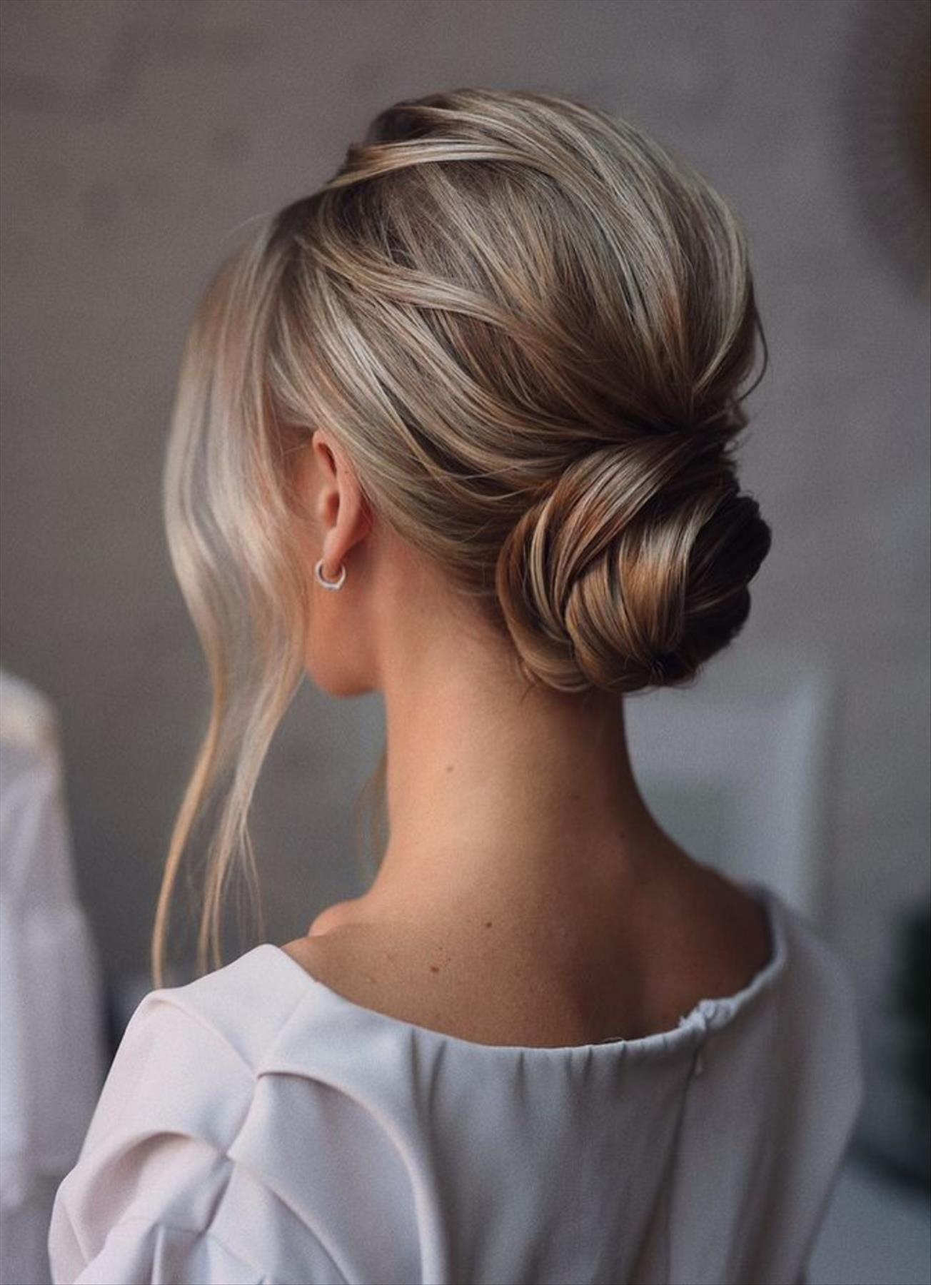  Elegant prom updos hairstyle 2022 to refresh your look