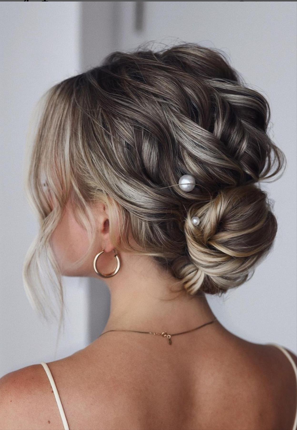  Elegant prom updos hairstyle 2022 to refresh your look