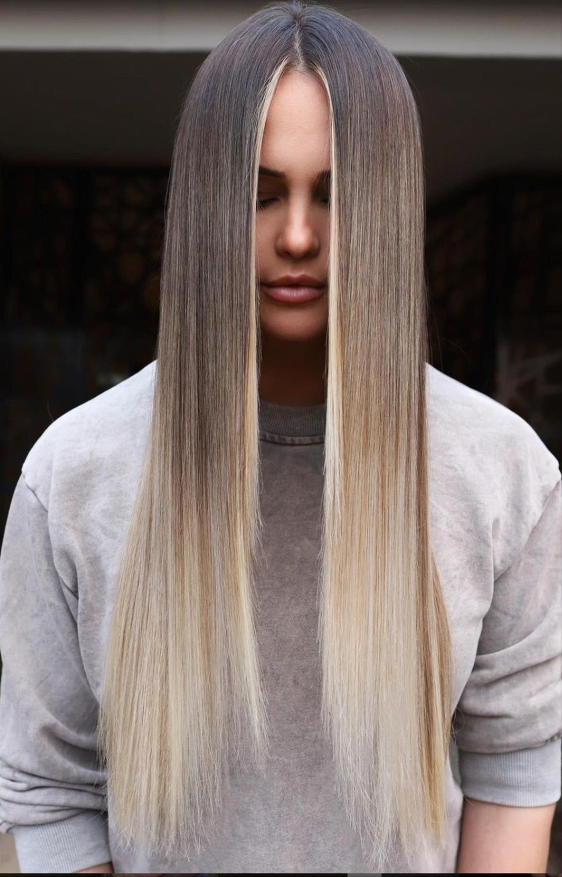 Chic Straight hairstyle for women to rock the season