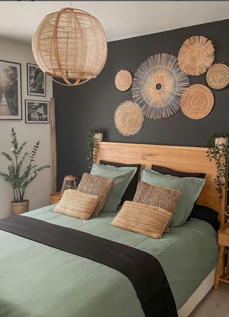 Cool Boho bedroom decorating inspiration for Summer 2022