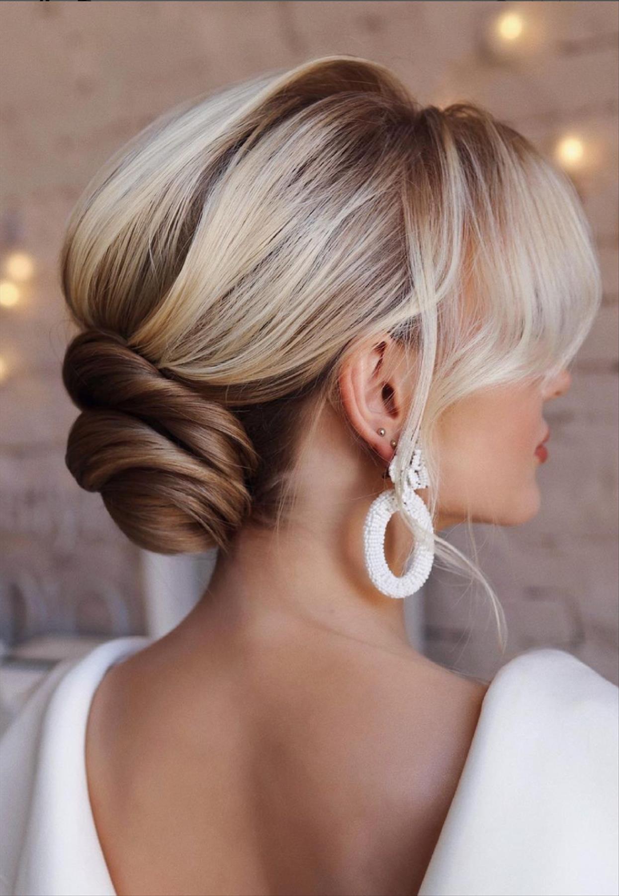  Elegant prom updos hairstyle 2022 to refresh your look