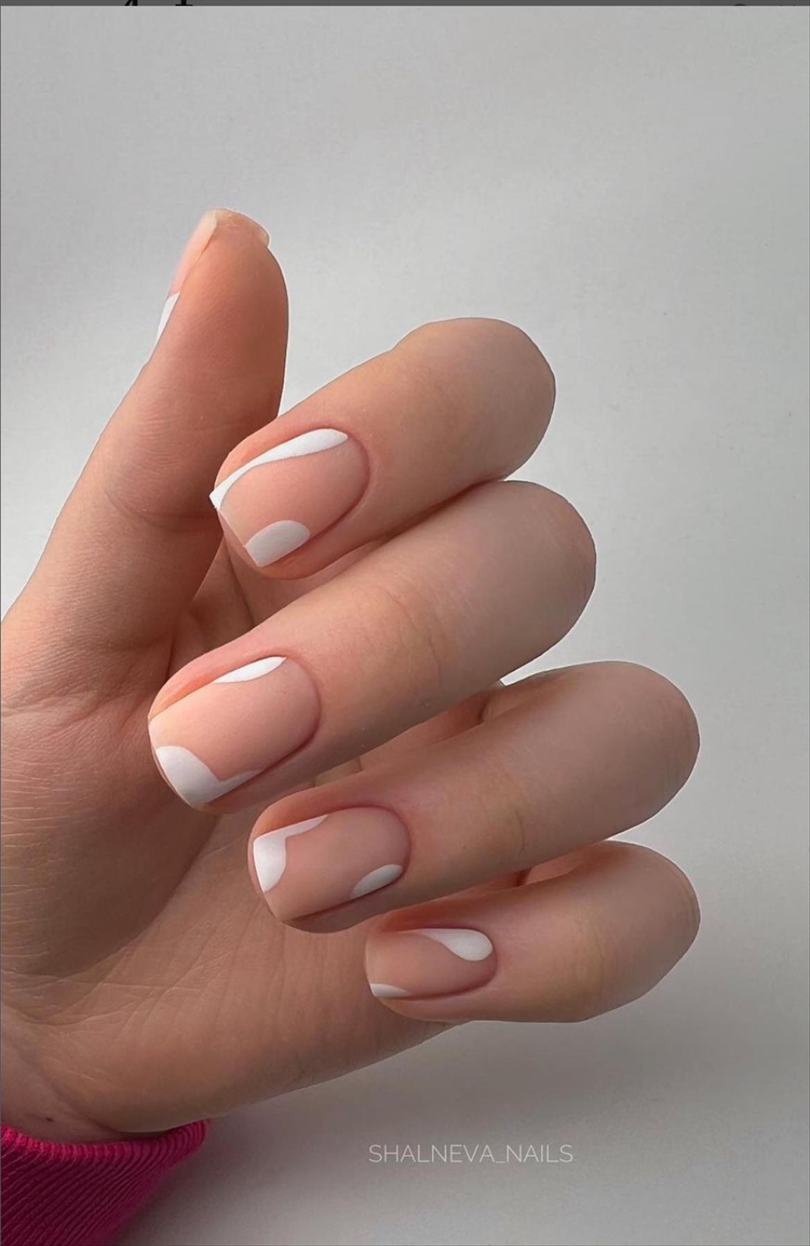 Pretty short gel nails with square nail shapes to try 