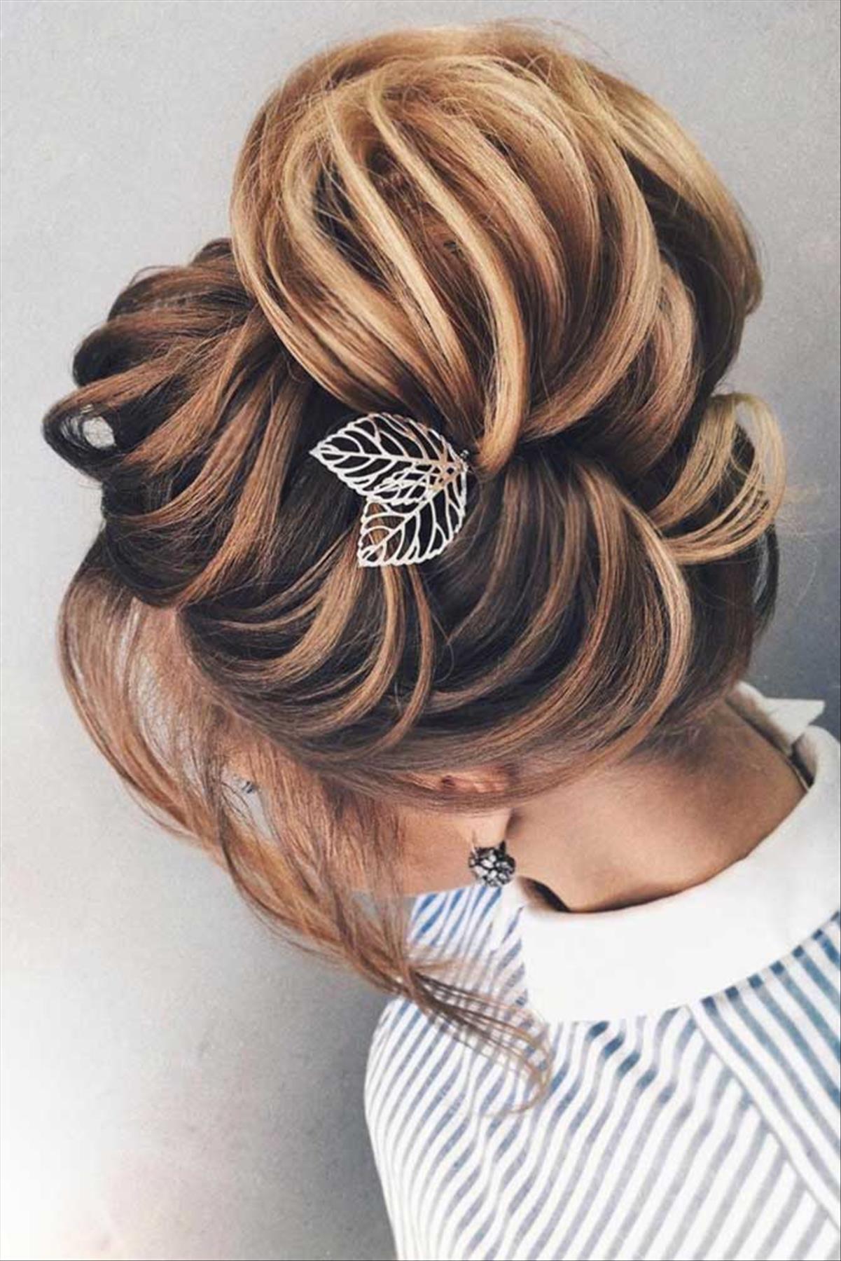  Elegant prom updos hairstyle 2022 to refresh your look